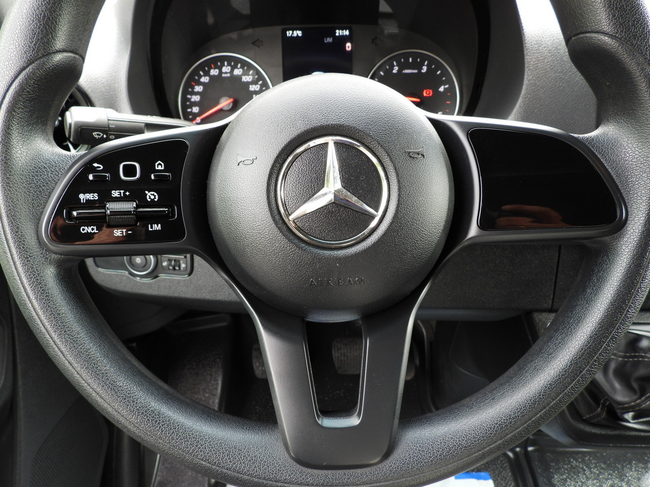 شاحنة ستارة جانبية MERCEDES SPRINTER 519 TARPAULIN 8 PALLETS WEBASTO CRUISE CONTROL TWIN WHEELS AIR CONDITIONING 190HP: صورة 34 شاحنة ستارة جانبية MERCEDES SPRINTER 519 TARPAULIN 8 PALLETS WEBASTO CRUISE CONTROL TWIN WHEELS AIR CONDITIONING 190HP: صورة 34