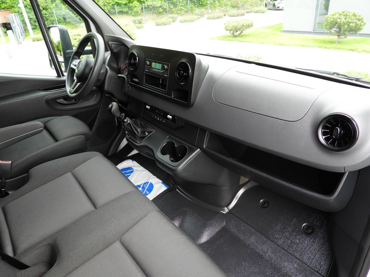 شاحنة ستارة جانبية MERCEDES SPRINTER 519 TARPAULIN 8 PALLETS WEBASTO CRUISE CONTROL TWIN WHEELS AIR CONDITIONING 190HP: صورة 44 شاحنة ستارة جانبية MERCEDES SPRINTER 519 TARPAULIN 8 PALLETS WEBASTO CRUISE CONTROL TWIN WHEELS AIR CONDITIONING 190HP: صورة 44