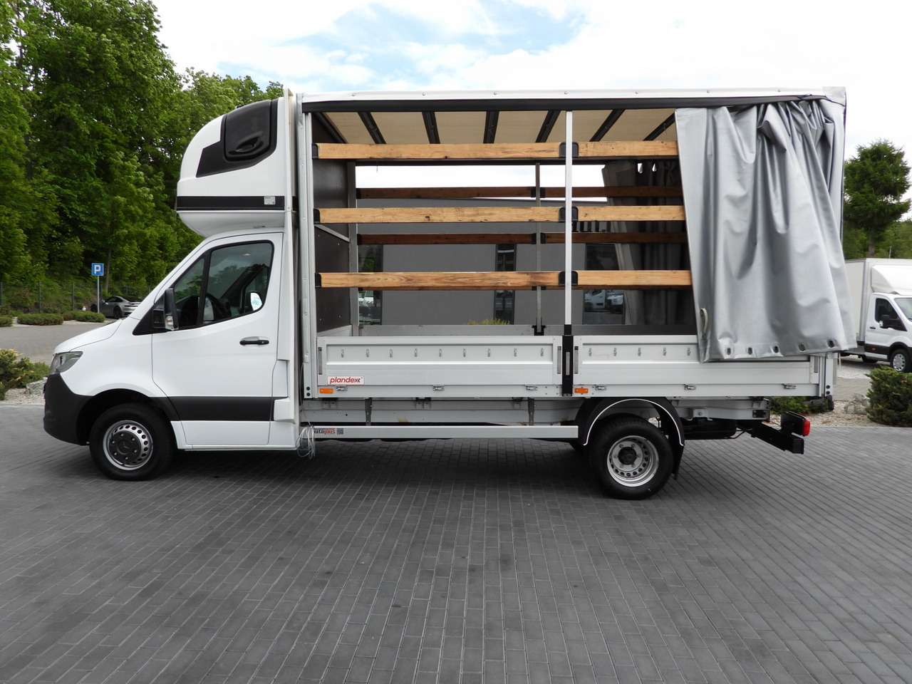 شاحنة ستارة جانبية MERCEDES SPRINTER 519 TARPAULIN 8 PALLETS WEBASTO CRUISE CONTROL TWIN WHEELS AIR CONDITIONING 190HP: صورة 8 شاحنة ستارة جانبية MERCEDES SPRINTER 519 TARPAULIN 8 PALLETS WEBASTO CRUISE CONTROL TWIN WHEELS AIR CONDITIONING 190HP: صورة 8