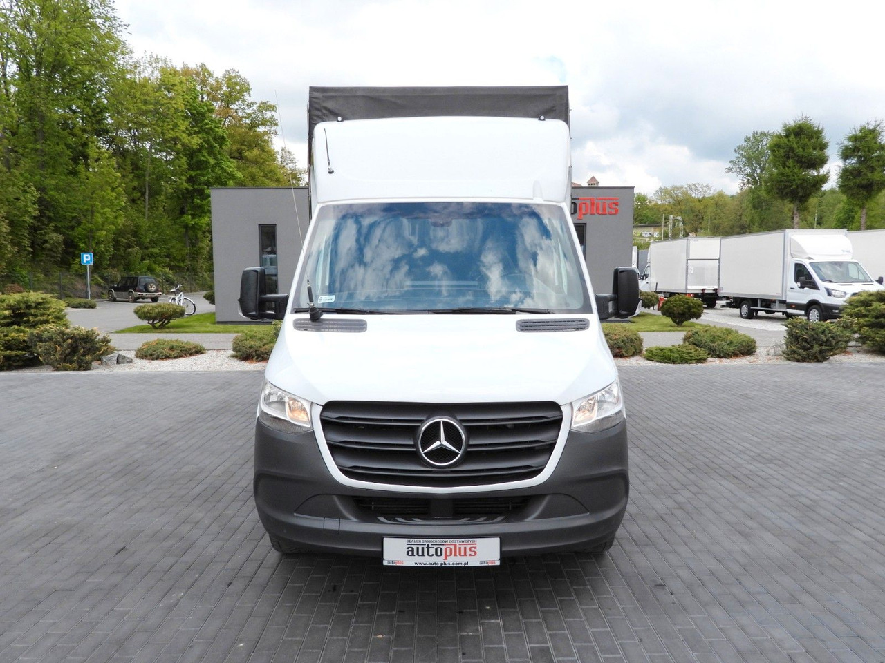 Mercedes-Benz SPRINTER 316 PRITSCHE PLANE AUFZUG 8 PALETTEN - شاحنة ستارة جانبية, الشاحنات الصغيرة كابينة مزدوجة: صورة 5 Mercedes-Benz SPRINTER 316 PRITSCHE PLANE AUFZUG 8 PALETTEN - شاحنة ستارة جانبية, الشاحنات الصغيرة كابينة مزدوجة: صورة 5