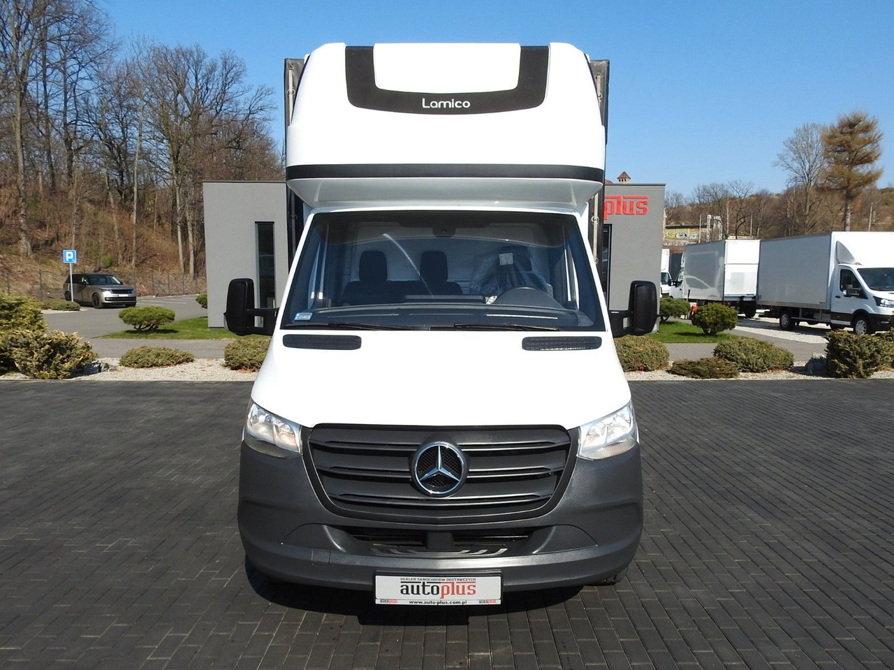 Mercedes-Benz SPRINTER PRITSCHE PLANE 10 PALETTEN KLIMAANLAGE - شاحنة ستارة جانبية: صورة 5 Mercedes-Benz SPRINTER PRITSCHE PLANE 10 PALETTEN KLIMAANLAGE - شاحنة ستارة جانبية: صورة 5