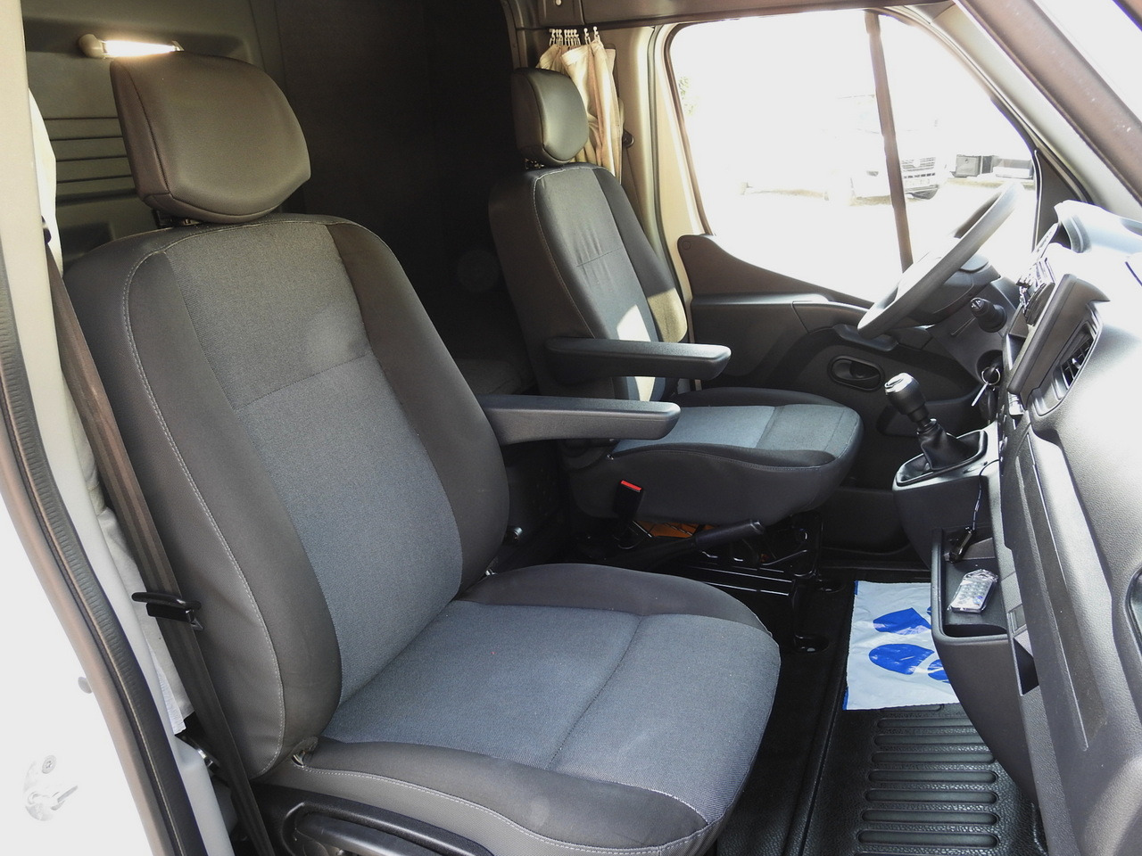 شاحنة ستارة جانبية OPEL MOVANO TARPAULIN 8 PALLETS WEBASTO CRUISE CONTROL AIR CONDITIONING LED LIGHTS PNEUMATICS  165HP: صورة 48