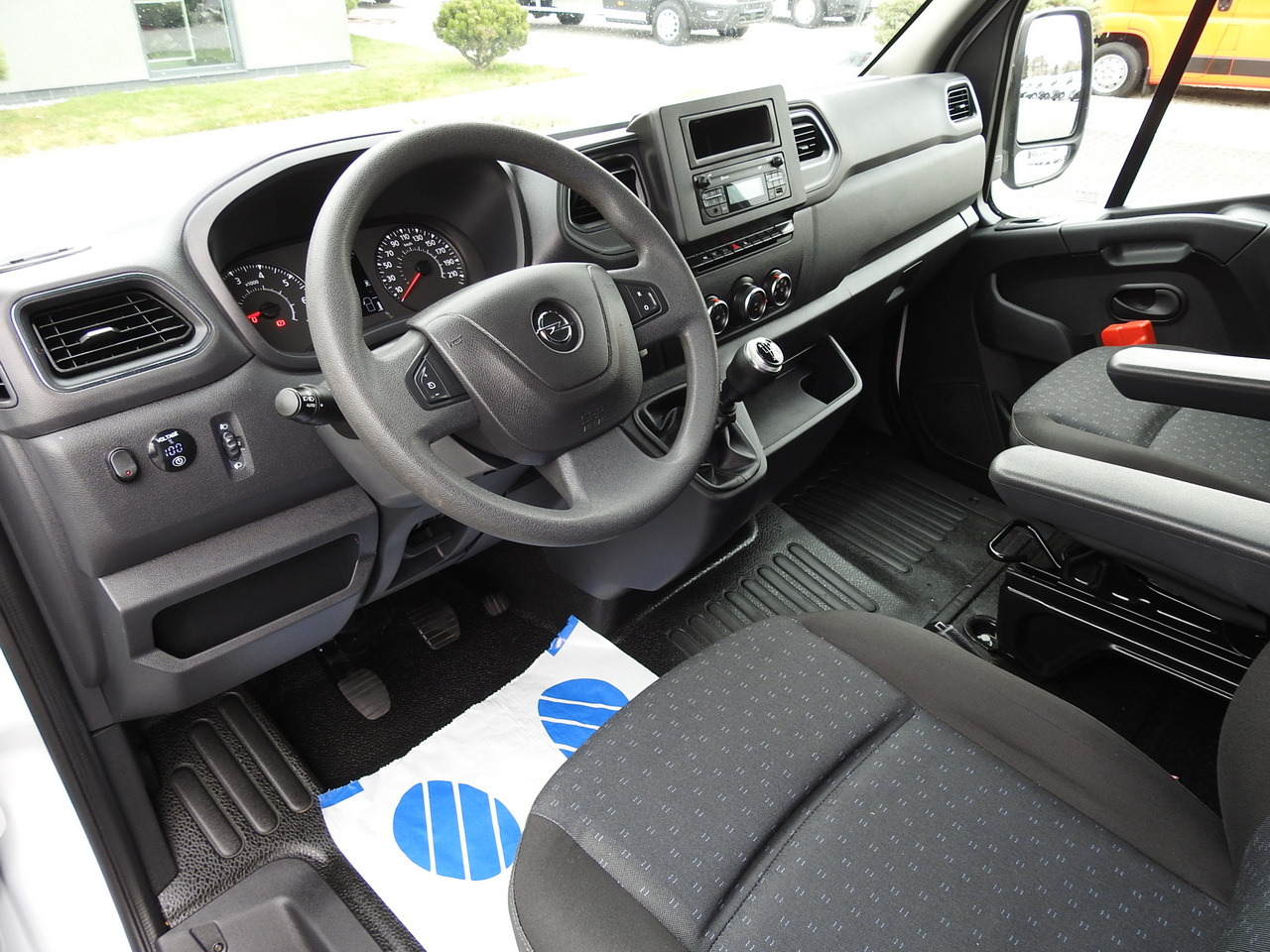 OPEL MOVANO TARPAULIN 8 PALLETS WEBASTO CRUISE CONTROL LED LIGHTS PNEUMATICS AIR CONDITIONING 165HP - شاحنة ستارة جانبية: صورة 2 OPEL MOVANO TARPAULIN 8 PALLETS WEBASTO CRUISE CONTROL LED LIGHTS PNEUMATICS AIR CONDITIONING 165HP - شاحنة ستارة جانبية: صورة 2