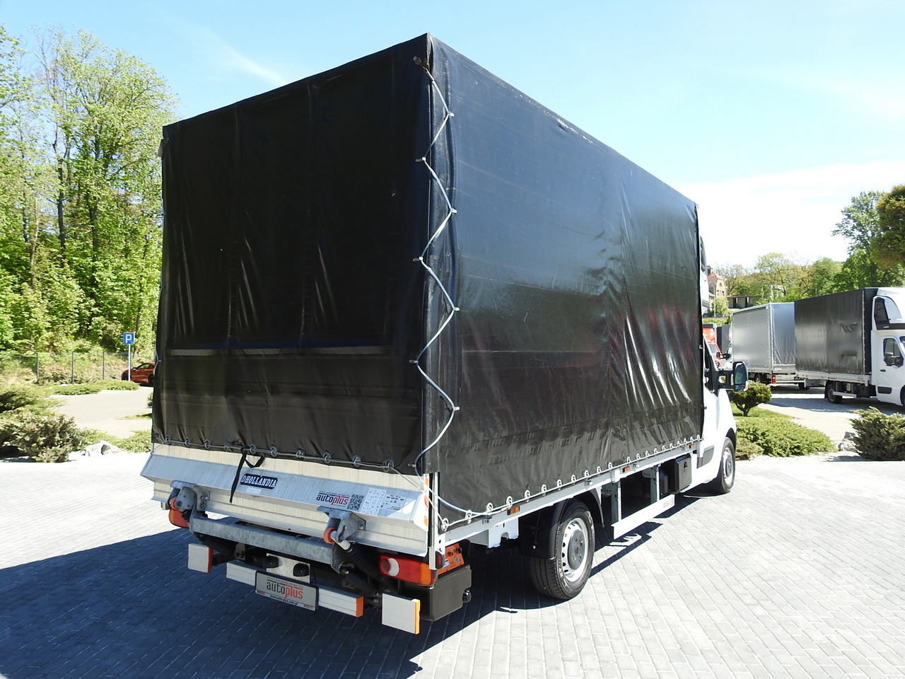 OPEL MOVANO - شاحنة ستارة جانبية: صورة 3 OPEL MOVANO - شاحنة ستارة جانبية: صورة 3