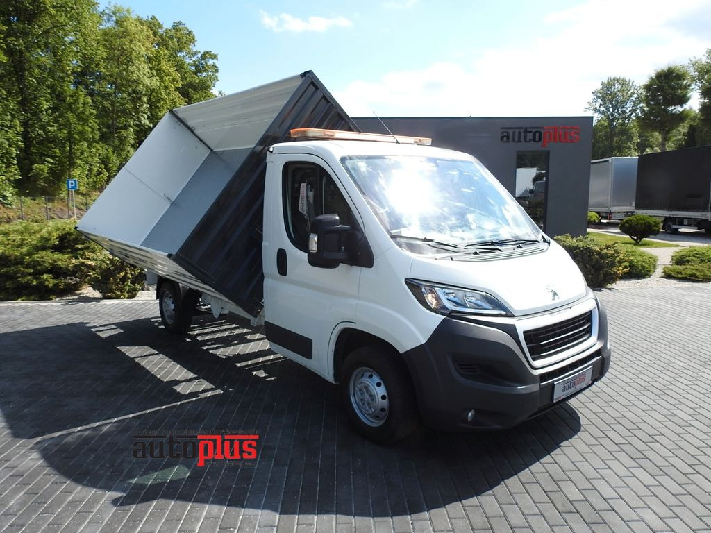 Peugeot BOXER DREISEITENKIPPER KLIMAANLAGE 130PS - قلاب صغير: صورة 1 Peugeot BOXER DREISEITENKIPPER KLIMAANLAGE 130PS - قلاب صغير: صورة 1