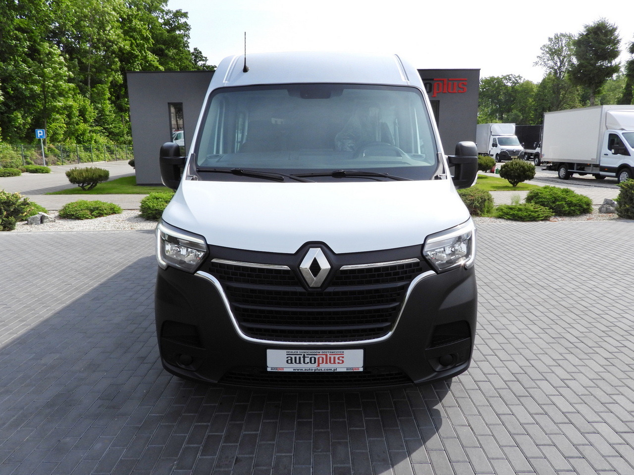 RENAULT MASTER BOX DELIVERY VAN 7 SEATS CRUISE CONTROL NAVIGATION LED LIGHTS AIR CONDITIONING 140HP - فان: صورة 5 RENAULT MASTER BOX DELIVERY VAN 7 SEATS CRUISE CONTROL NAVIGATION LED LIGHTS AIR CONDITIONING 140HP - فان: صورة 5