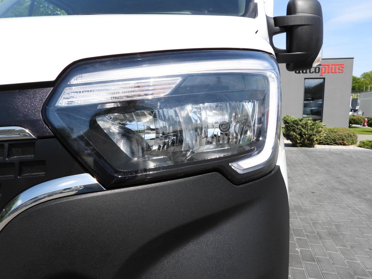 شاحنة مغلقة الصندوق RENAULT MASTER  BOX LIFT 8 PALLETS CRUISE CONTROL NAVIGATION LED LIGHTS TWIN WHEELS AIR CONDITIONING  145HP: صورة 20