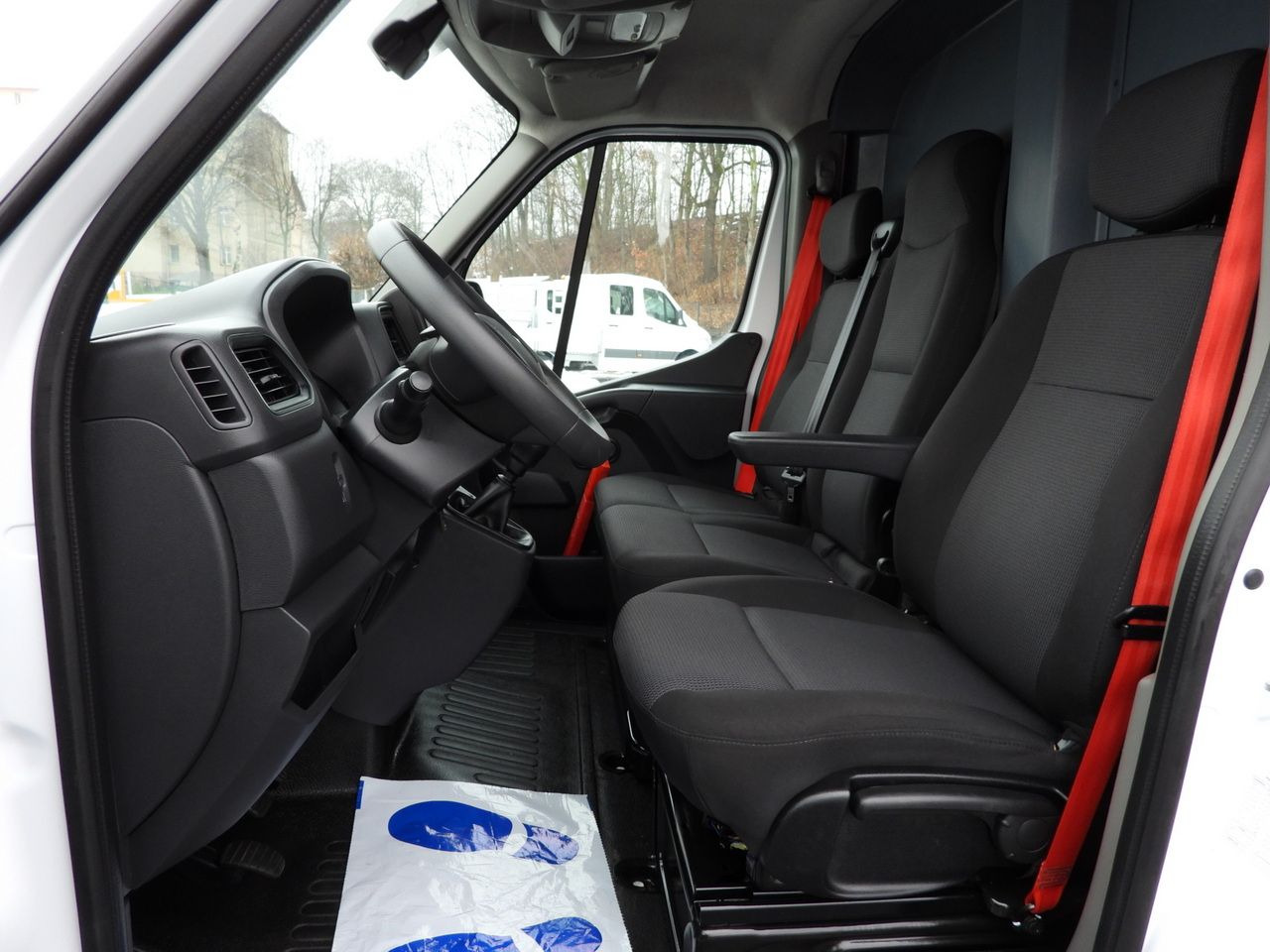 شاحنة مُبرّدة للتوصيل RENAULT MASTER REFRIGERATOR VAN -10*C POWER SUPPLY 230V CRUISE CONTROL NAVIGATION LED LIGHTS AIR CONDITIONING 150HP: صورة 33 شاحنة مُبرّدة للتوصيل RENAULT MASTER REFRIGERATOR VAN -10*C POWER SUPPLY 230V CRUISE CONTROL NAVIGATION LED LIGHTS AIR CONDITIONING 150HP: صورة 33