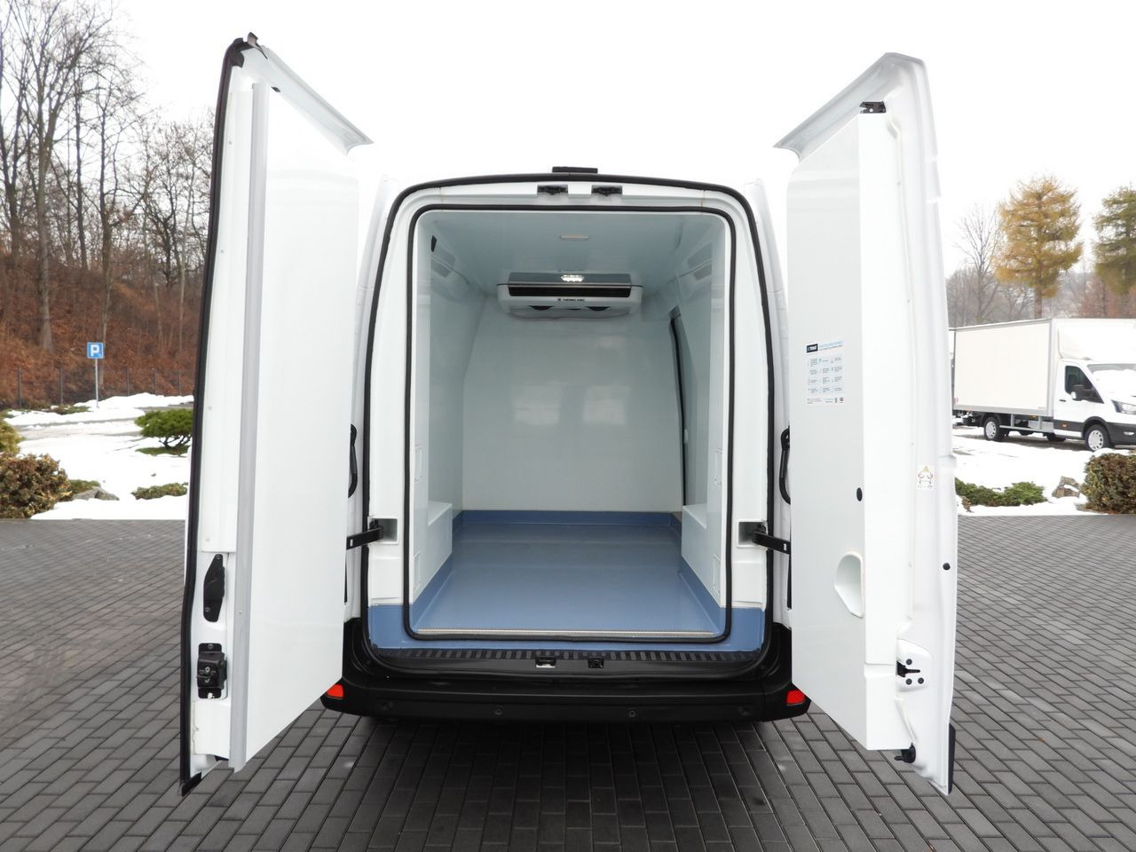 شاحنة مُبرّدة للتوصيل RENAULT MASTER REFRIGERATOR VAN -10*C POWER SUPPLY 230V CRUISE CONTROL NAVIGATION LED LIGHTS AIR CONDITIONING 150HP: صورة 12 شاحنة مُبرّدة للتوصيل RENAULT MASTER REFRIGERATOR VAN -10*C POWER SUPPLY 230V CRUISE CONTROL NAVIGATION LED LIGHTS AIR CONDITIONING 150HP: صورة 12