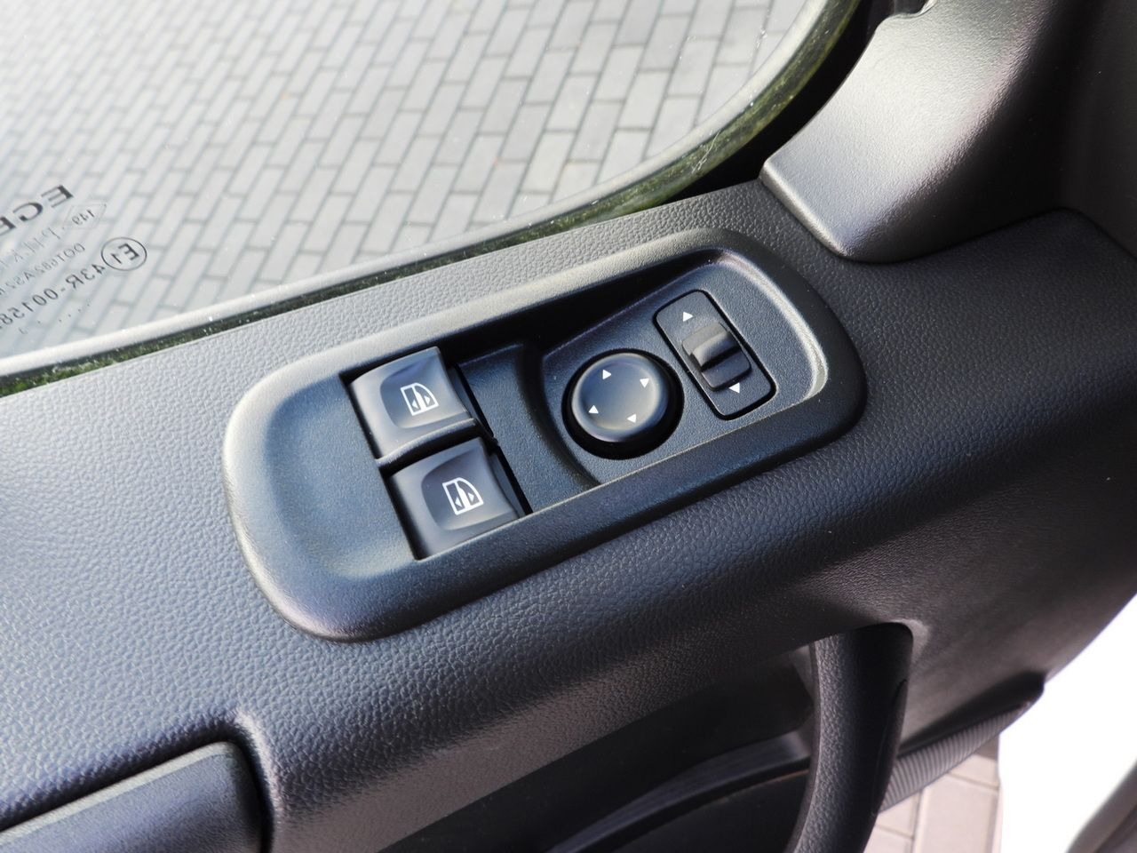 شاحنة مُبرّدة للتوصيل RENAULT MASTER REFRIGERATOR VAN -10*C POWER SUPPLY 230V CRUISE CONTROL NAVIGATION LED LIGHTS AIR CONDITIONING 150HP: صورة 34 شاحنة مُبرّدة للتوصيل RENAULT MASTER REFRIGERATOR VAN -10*C POWER SUPPLY 230V CRUISE CONTROL NAVIGATION LED LIGHTS AIR CONDITIONING 150HP: صورة 34