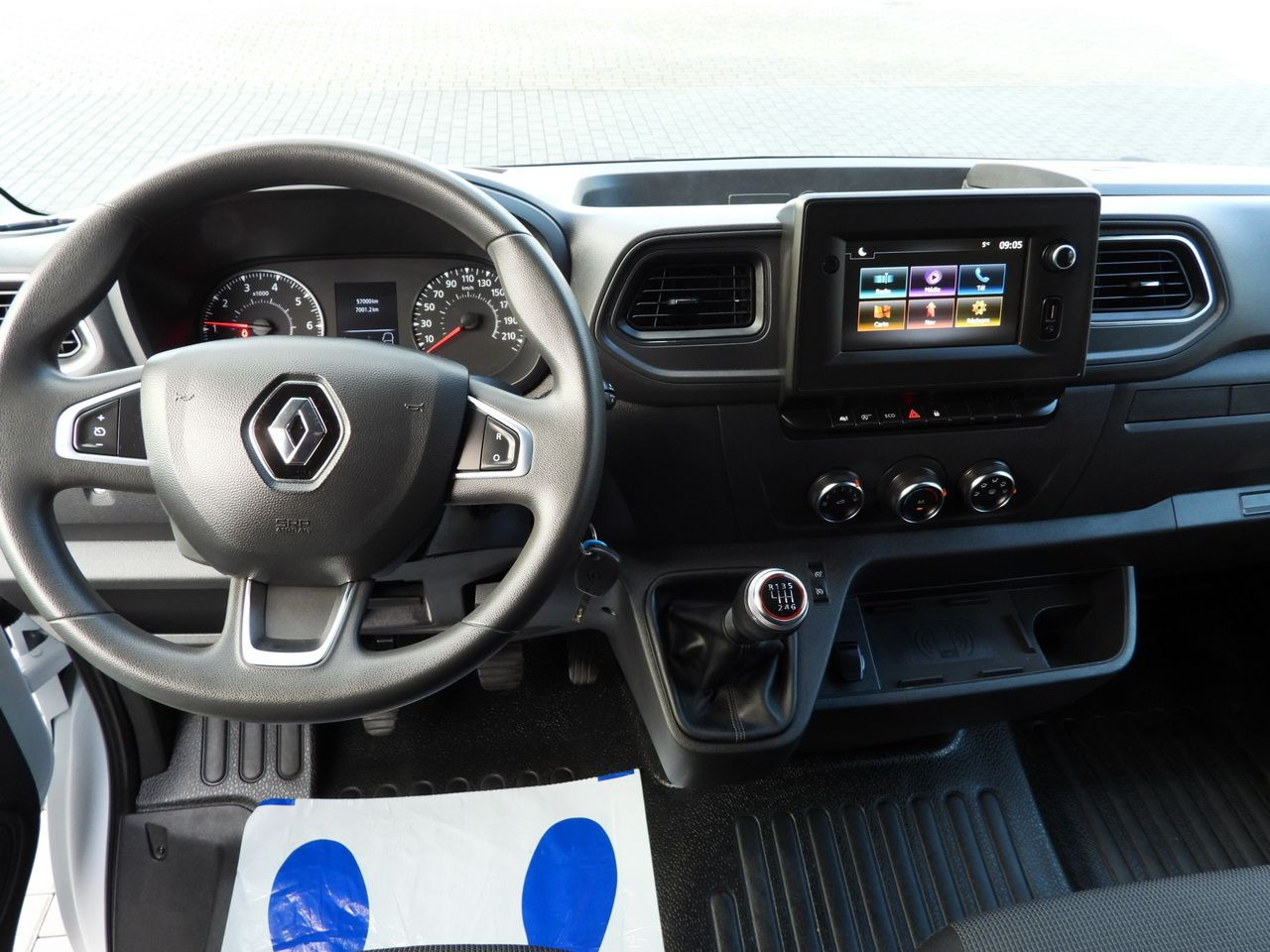 شاحنة مُبرّدة للتوصيل RENAULT MASTER REFRIGERATOR VAN -10*C POWER SUPPLY 230V CRUISE CONTROL NAVIGATION LED LIGHTS AIR CONDITIONING 150HP: صورة 36 شاحنة مُبرّدة للتوصيل RENAULT MASTER REFRIGERATOR VAN -10*C POWER SUPPLY 230V CRUISE CONTROL NAVIGATION LED LIGHTS AIR CONDITIONING 150HP: صورة 36