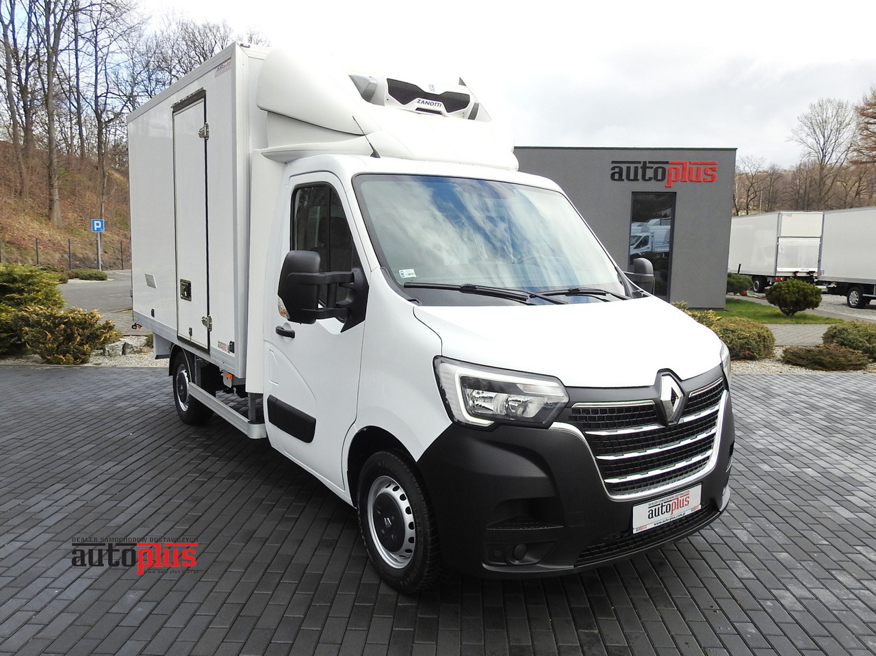 RENAULT MASTER REGRIGERATOR BOX 0*C LED LIGHTS AIR CONDITIONING 145HP - شاحنة مُبرّدة للتوصيل: صورة 1 RENAULT MASTER REGRIGERATOR BOX 0*C LED LIGHTS AIR CONDITIONING 145HP - شاحنة مُبرّدة للتوصيل: صورة 1