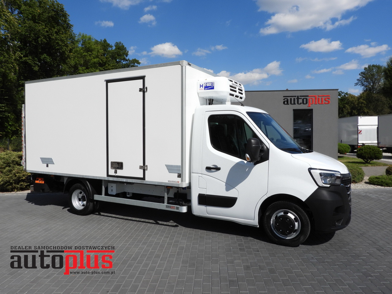 RENAULT MASTER REGRIGERATOR BOX 0*C LIFT 8 PALLETS POWER SUPPLY 230V CRUISE CONTROL LED LIGHTS TWIN WHEELS AIR CONDITIONING 165HP - شاحنة مُبرّدة للتوصيل: صورة 1 RENAULT MASTER REGRIGERATOR BOX 0*C LIFT 8 PALLETS POWER SUPPLY 230V CRUISE CONTROL LED LIGHTS TWIN WHEELS AIR CONDITIONING 165HP - شاحنة مُبرّدة للتوصيل: صورة 1