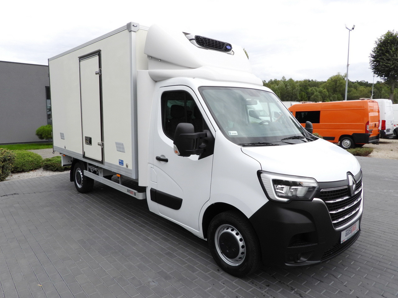 RENAULT MASTER REGRIGERATOR BOX 1*C LED LIGHTS AIR CONDITIONING 165HP - شاحنة مُبرّدة للتوصيل: صورة 4 RENAULT MASTER REGRIGERATOR BOX 1*C LED LIGHTS AIR CONDITIONING 165HP - شاحنة مُبرّدة للتوصيل: صورة 4