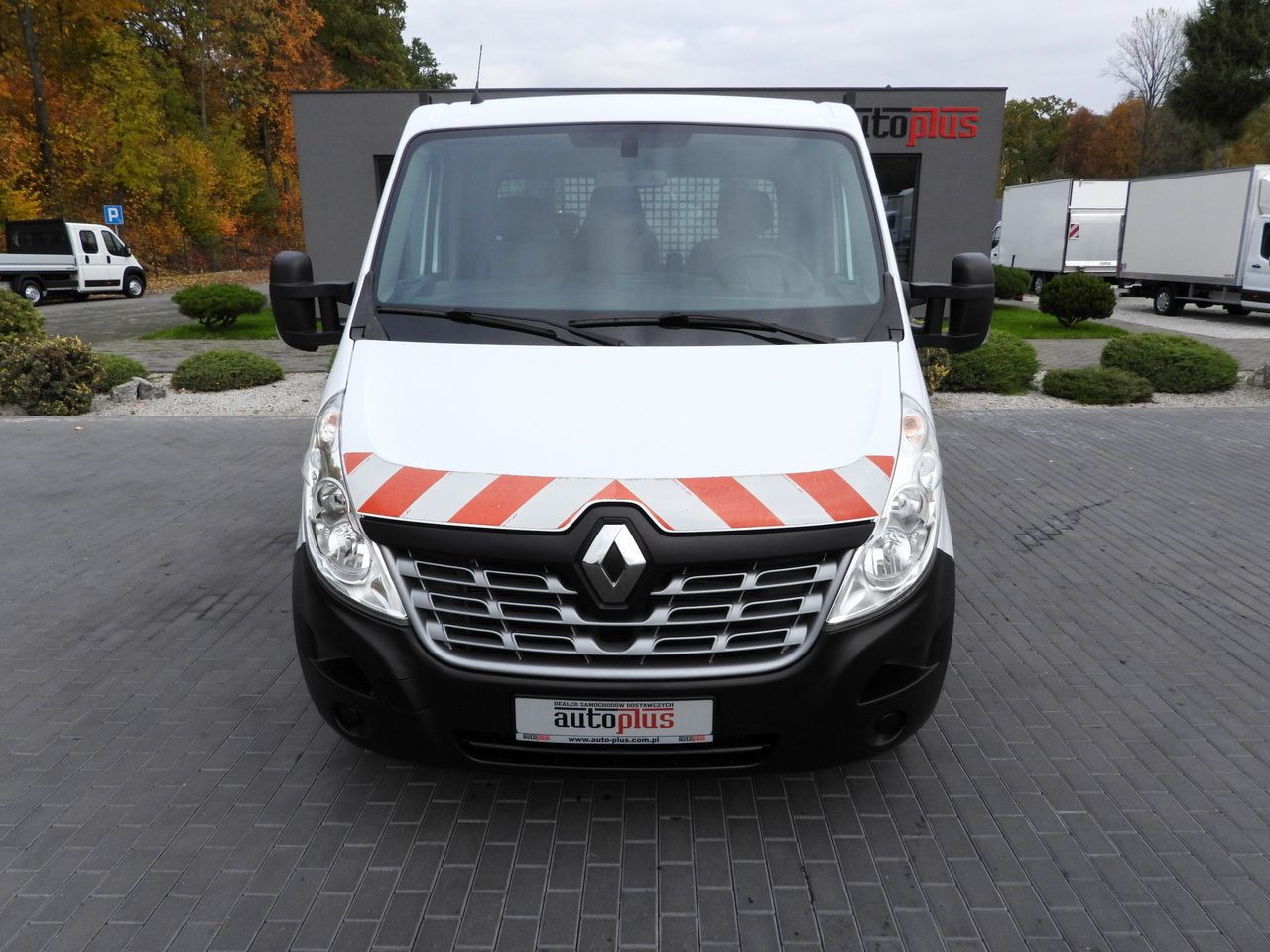 RENAULT MASTER STAKE BODY CRUISE CONTROL NAVIGATION TWIN WHEELS AIR CONDITIONING 130HP - شاحنة مفتوحة: صورة 5 RENAULT MASTER STAKE BODY CRUISE CONTROL NAVIGATION TWIN WHEELS AIR CONDITIONING 130HP - شاحنة مفتوحة: صورة 5