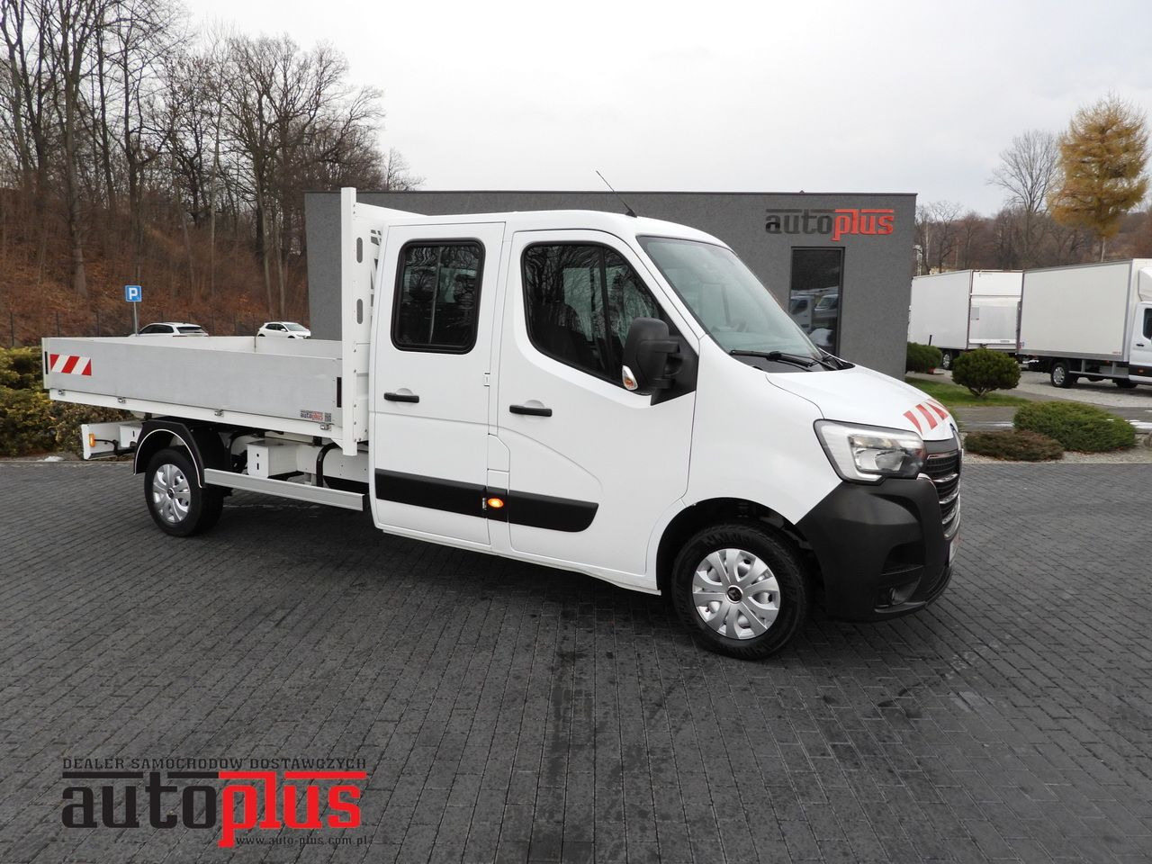 RENAULT MASTER STAKE BODY DOUBLE CABIN DOKA 6 SEATS CRUISE CONTROL NAVIGATION LED LIGHTS AIR CONDITIONING 150HP - الشاحنات الصغيرة كابينة مزدوجة: صورة 1 RENAULT MASTER STAKE BODY DOUBLE CABIN DOKA 6 SEATS CRUISE CONTROL NAVIGATION LED LIGHTS AIR CONDITIONING 150HP - الشاحنات الصغيرة كابينة مزدوجة: صورة 1