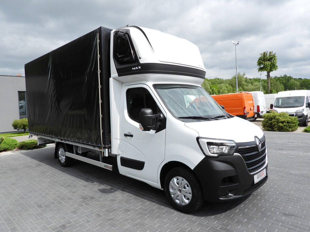 RENAULT MASTER TARPAULIN 10 PALLETS CRUISE CONTROL LED LIGHTS AIR CONDITIONING 165HP - شاحنة ستارة جانبية: صورة 4 RENAULT MASTER TARPAULIN 10 PALLETS CRUISE CONTROL LED LIGHTS AIR CONDITIONING 165HP - شاحنة ستارة جانبية: صورة 4