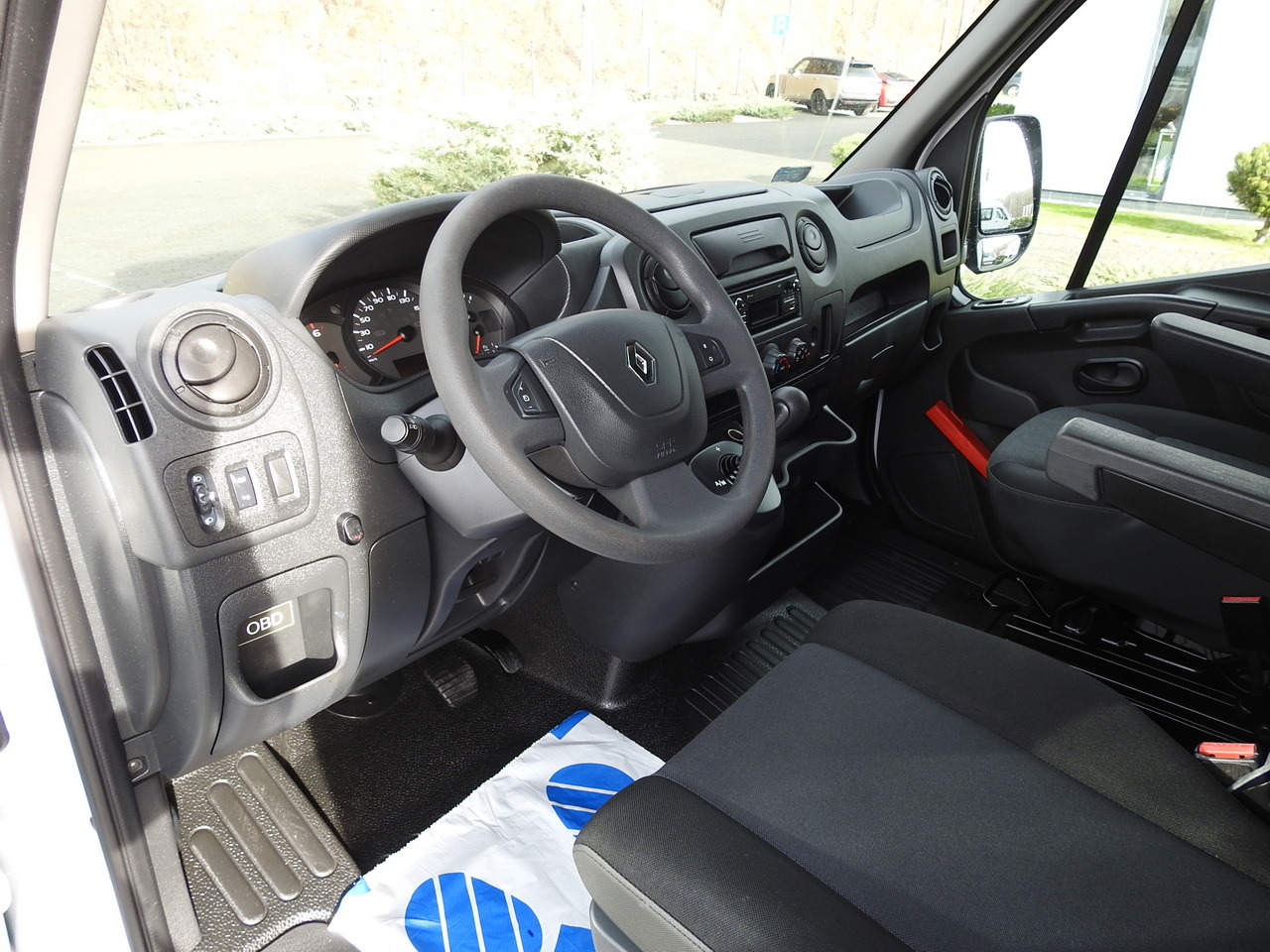 RENAULT MASTER TARPAULIN 10 PALLETS WEBASTO CRUISE CONTROL AIR CONDITIONING PNEUMATICS AUTOMATIC TRANSMISSION 170HP - شاحنة ستارة جانبية: صورة 2 RENAULT MASTER TARPAULIN 10 PALLETS WEBASTO CRUISE CONTROL AIR CONDITIONING PNEUMATICS AUTOMATIC TRANSMISSION 170HP - شاحنة ستارة جانبية: صورة 2
