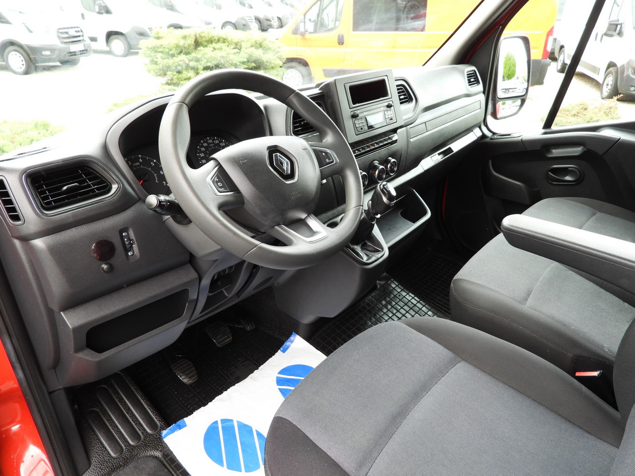 RENAULT MASTER TARPAULIN 10 PALLETS WEBASTO CRUISE CONTROL LED LIGHTS PNEUMATICS AIR CONDITIONING 165HP - شاحنة ستارة جانبية: صورة 2 RENAULT MASTER TARPAULIN 10 PALLETS WEBASTO CRUISE CONTROL LED LIGHTS PNEUMATICS AIR CONDITIONING 165HP - شاحنة ستارة جانبية: صورة 2