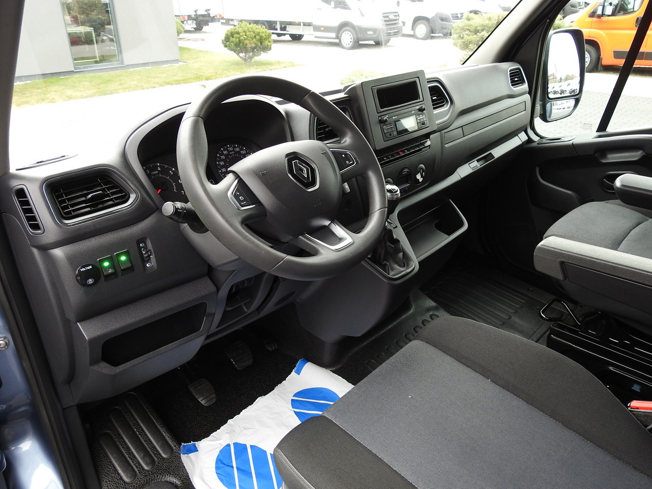 RENAULT MASTER TARPAULIN 10 PALLETS WEBASTO CRUISE CONTROL LED LIGHTS PNEUMATICS AIR CONDITIONING 165HP - شاحنة ستارة جانبية: صورة 2 RENAULT MASTER TARPAULIN 10 PALLETS WEBASTO CRUISE CONTROL LED LIGHTS PNEUMATICS AIR CONDITIONING 165HP - شاحنة ستارة جانبية: صورة 2
