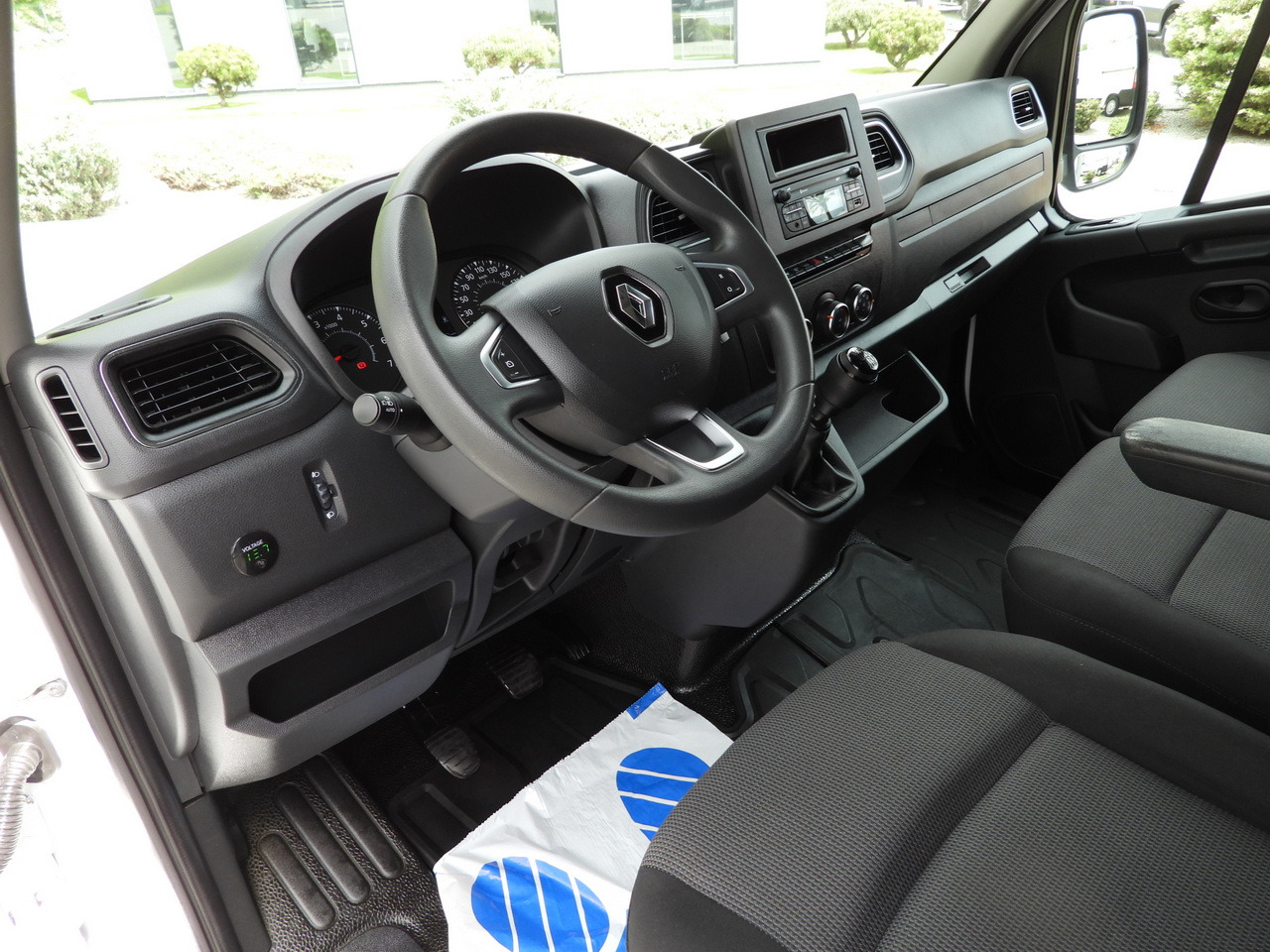 RENAULT MASTER TARPAULIN 10 PALLETS WEBASTO CRUISE CONTROL LED LIGHTS PNEUMATICS AIR CONDITIONING 165HP - شاحنة ستارة جانبية: صورة 2 RENAULT MASTER TARPAULIN 10 PALLETS WEBASTO CRUISE CONTROL LED LIGHTS PNEUMATICS AIR CONDITIONING 165HP - شاحنة ستارة جانبية: صورة 2