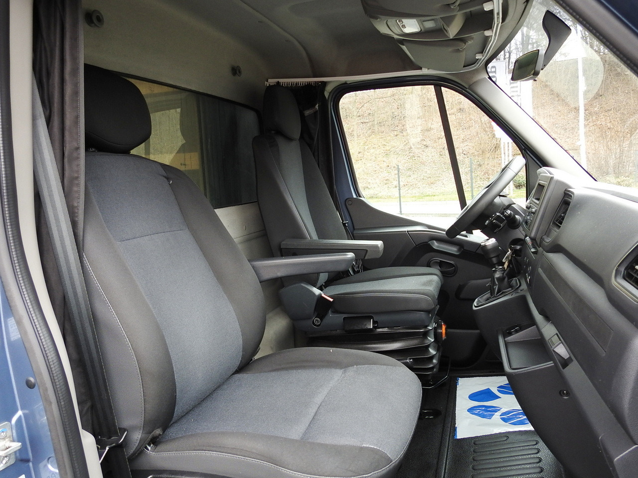 شاحنة ستارة جانبية RENAULT MASTER TARPAULIN 10 PALLETS WEBASTO CRUISE CONTROL LED LIGHTS PNEUMATICS AIR CONDITIONING 165HP: صورة 39 شاحنة ستارة جانبية RENAULT MASTER TARPAULIN 10 PALLETS WEBASTO CRUISE CONTROL LED LIGHTS PNEUMATICS AIR CONDITIONING 165HP: صورة 39