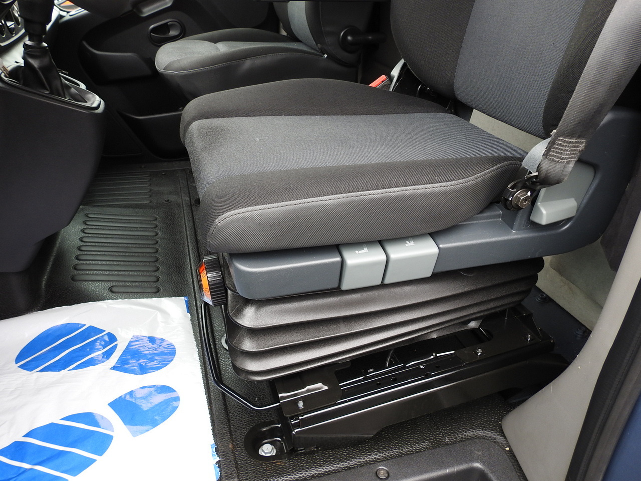 شاحنة ستارة جانبية RENAULT MASTER TARPAULIN 10 PALLETS WEBASTO CRUISE CONTROL LED LIGHTS PNEUMATICS AIR CONDITIONING 165HP: صورة 31 شاحنة ستارة جانبية RENAULT MASTER TARPAULIN 10 PALLETS WEBASTO CRUISE CONTROL LED LIGHTS PNEUMATICS AIR CONDITIONING 165HP: صورة 31