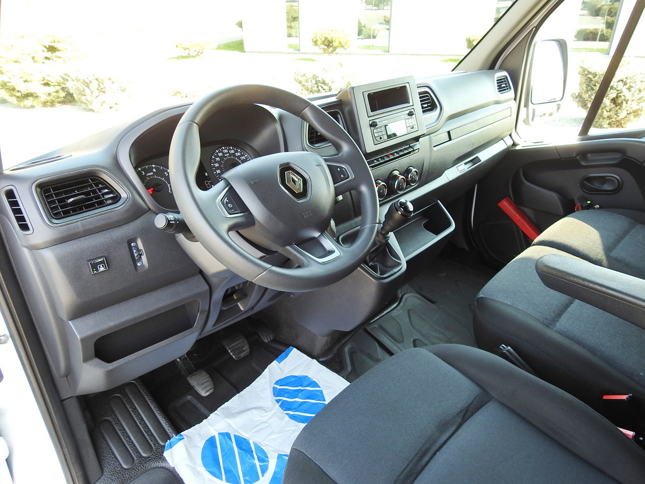 RENAULT MASTER TARPAULIN 10 PALLETS WEBASTO CRUISE CONTROL LED LIGHTS PNEUMATICS AIR CONDITIONING 165HP - شاحنة ستارة جانبية: صورة 2 RENAULT MASTER TARPAULIN 10 PALLETS WEBASTO CRUISE CONTROL LED LIGHTS PNEUMATICS AIR CONDITIONING 165HP - شاحنة ستارة جانبية: صورة 2