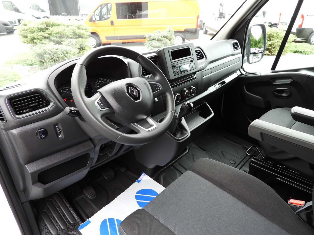 RENAULT MASTER TARPAULIN 10 PALLETS WEBASTO CRUISE CONTROL LED LIGHTS PNEUMATICS AIR CONDITIONING 165HP - شاحنة ستارة جانبية: صورة 2 RENAULT MASTER TARPAULIN 10 PALLETS WEBASTO CRUISE CONTROL LED LIGHTS PNEUMATICS AIR CONDITIONING 165HP - شاحنة ستارة جانبية: صورة 2
