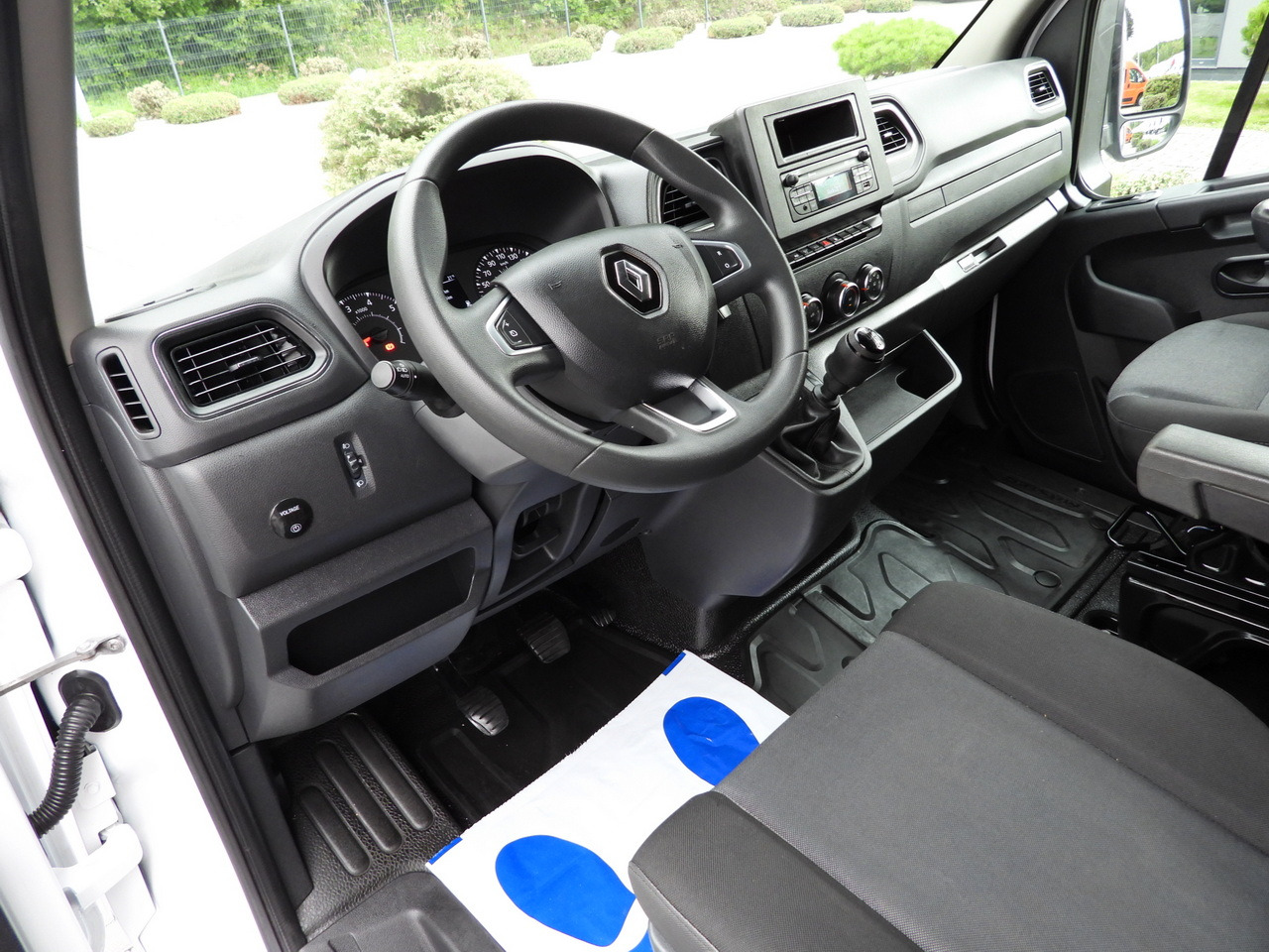 RENAULT MASTER TARPAULIN LIFT 10 PALLETS WEBASTO CRUISE CONTROL LED LIGHTS AIR CONDITIONING 165HP - شاحنة ستارة جانبية: صورة 2 RENAULT MASTER TARPAULIN LIFT 10 PALLETS WEBASTO CRUISE CONTROL LED LIGHTS AIR CONDITIONING 165HP - شاحنة ستارة جانبية: صورة 2