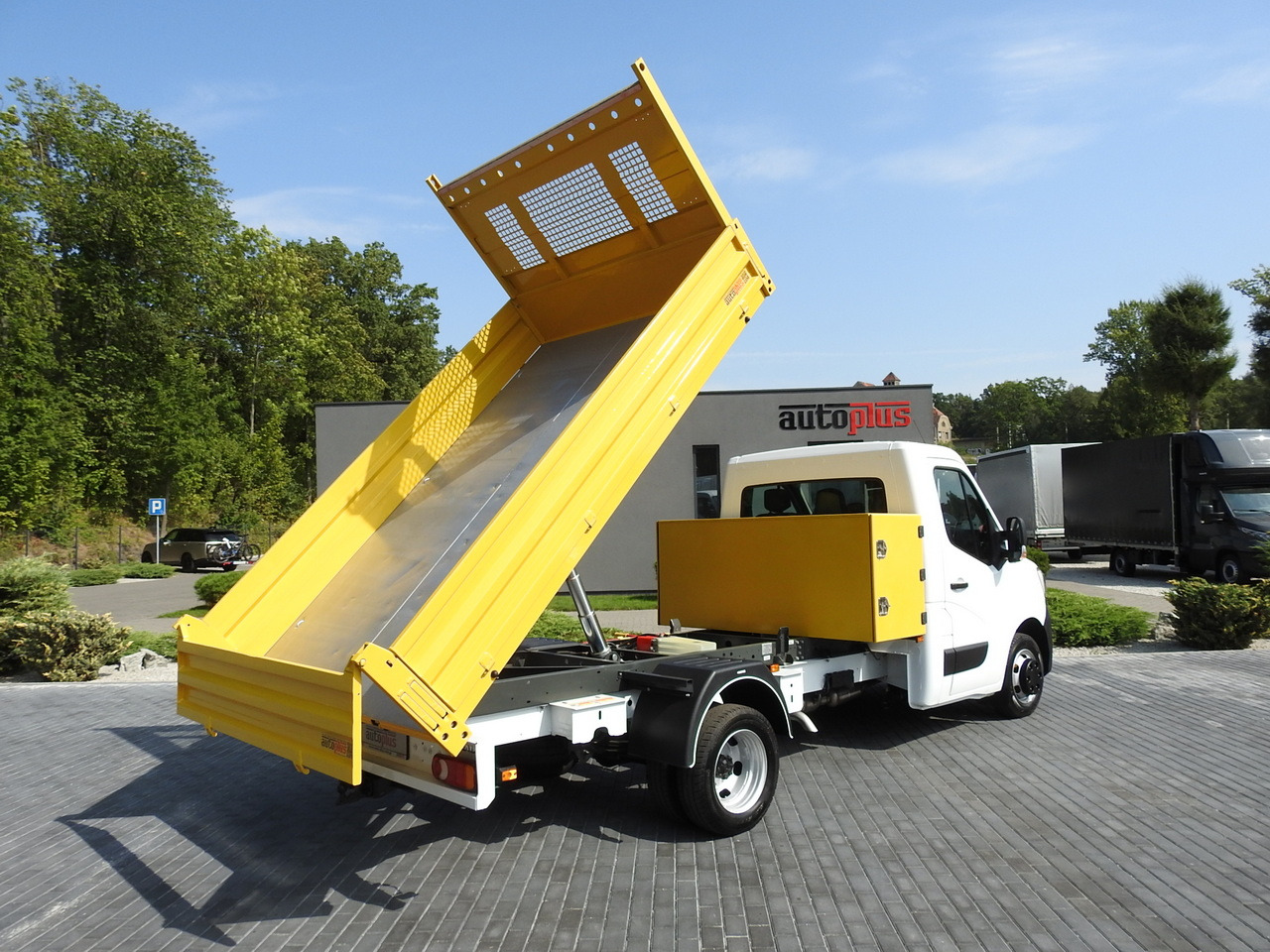 RENAULT MASTER TIPPER CRUISE CONTROL NAVIGATION AIR CONDITIONING LED LIGHTS TWIN WHEELS LOAD WEIGHT 145HP - قلاب صغير: صورة 3 RENAULT MASTER TIPPER CRUISE CONTROL NAVIGATION AIR CONDITIONING LED LIGHTS TWIN WHEELS LOAD WEIGHT 145HP - قلاب صغير: صورة 3