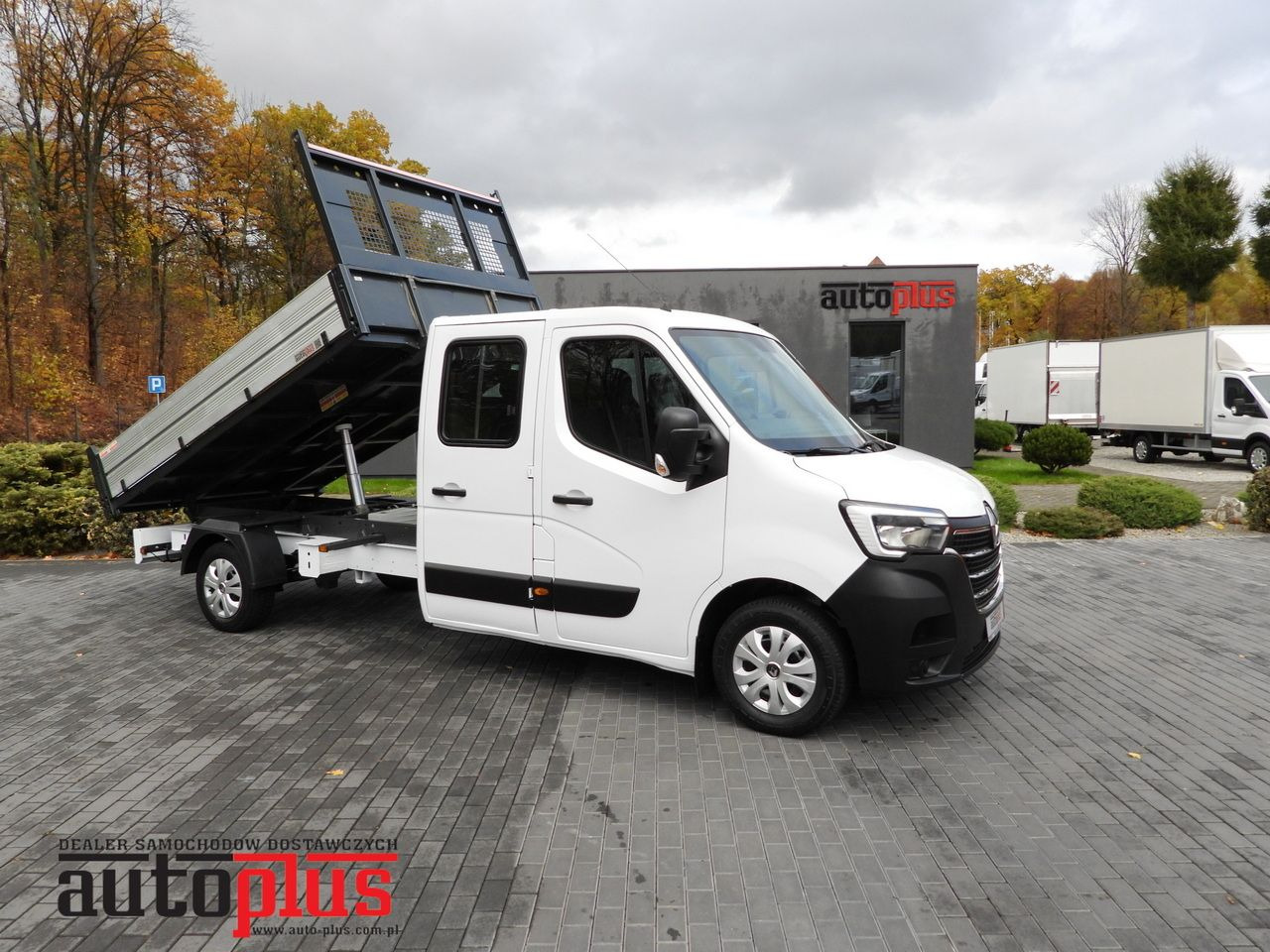 RENAULT MASTER TIPPER DOUBLE CABIN DOKA 7 SEATS CRUISE CONTROL NAVIGATION LED LIGHTS AIR CONDITIONING  145HP - قلاب صغير: صورة 1 RENAULT MASTER TIPPER DOUBLE CABIN DOKA 7 SEATS CRUISE CONTROL NAVIGATION LED LIGHTS AIR CONDITIONING  145HP - قلاب صغير: صورة 1