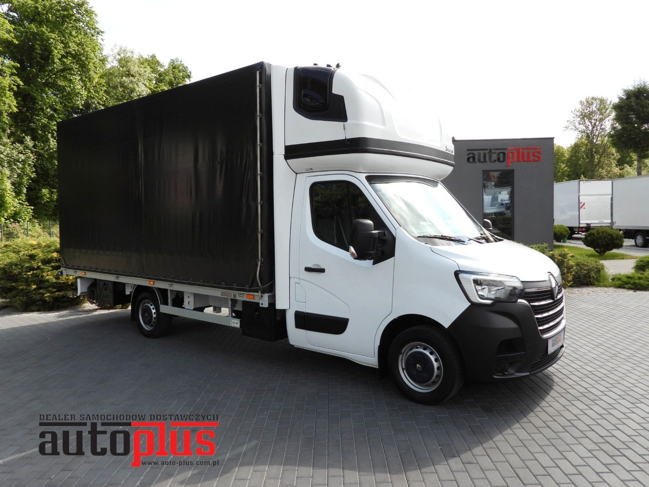 Renault MASTER PRITSCHE PLANE 10 PALETTEN WEBASTO A/C - شاحنة ستارة جانبية: صورة 1 Renault MASTER PRITSCHE PLANE 10 PALETTEN WEBASTO A/C - شاحنة ستارة جانبية: صورة 1