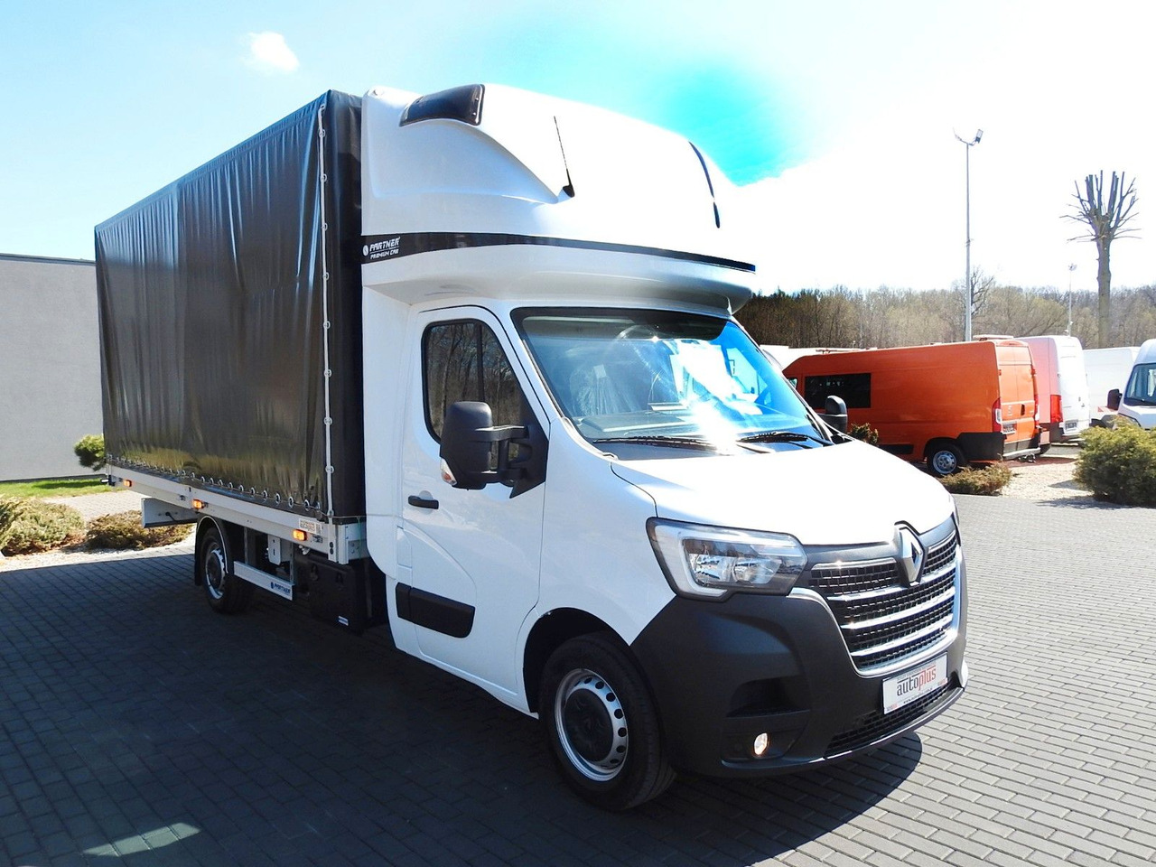 Renault MASTER PRITSCHE PLANE 10 PALETTEN WEBASTO A/C - شاحنة ستارة جانبية: صورة 4 Renault MASTER PRITSCHE PLANE 10 PALETTEN WEBASTO A/C - شاحنة ستارة جانبية: صورة 4