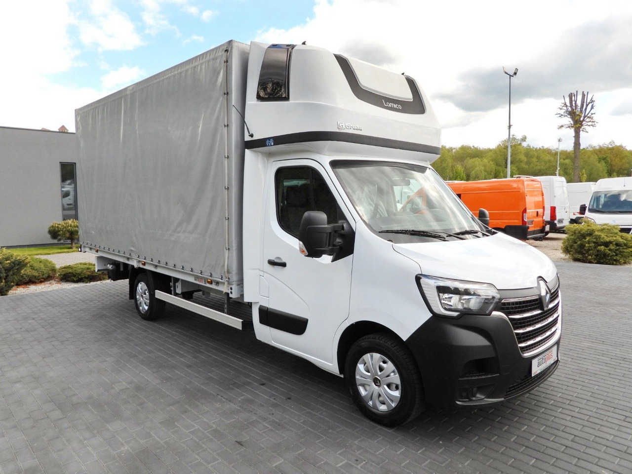 Renault MASTER PRITSCHE PLANE 10 PALETTEN WEBASTO A/C - شاحنة ستارة جانبية: صورة 4 Renault MASTER PRITSCHE PLANE 10 PALETTEN WEBASTO A/C - شاحنة ستارة جانبية: صورة 4