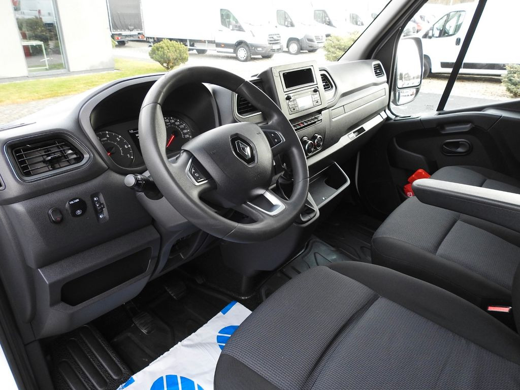 Renault MASTER PRITSCHE PLANE 10 PALETTEN WEBASTO A/C - شاحنة ستارة جانبية: صورة 2 Renault MASTER PRITSCHE PLANE 10 PALETTEN WEBASTO A/C - شاحنة ستارة جانبية: صورة 2