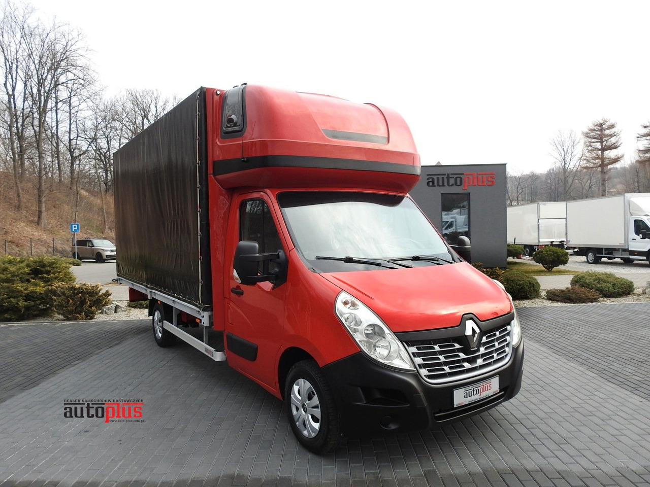 Renault MASTER PRITSCHE PLANE 10 PALETTEN WEBASTO - شاحنة ستارة جانبية: صورة 1 Renault MASTER PRITSCHE PLANE 10 PALETTEN WEBASTO - شاحنة ستارة جانبية: صورة 1
