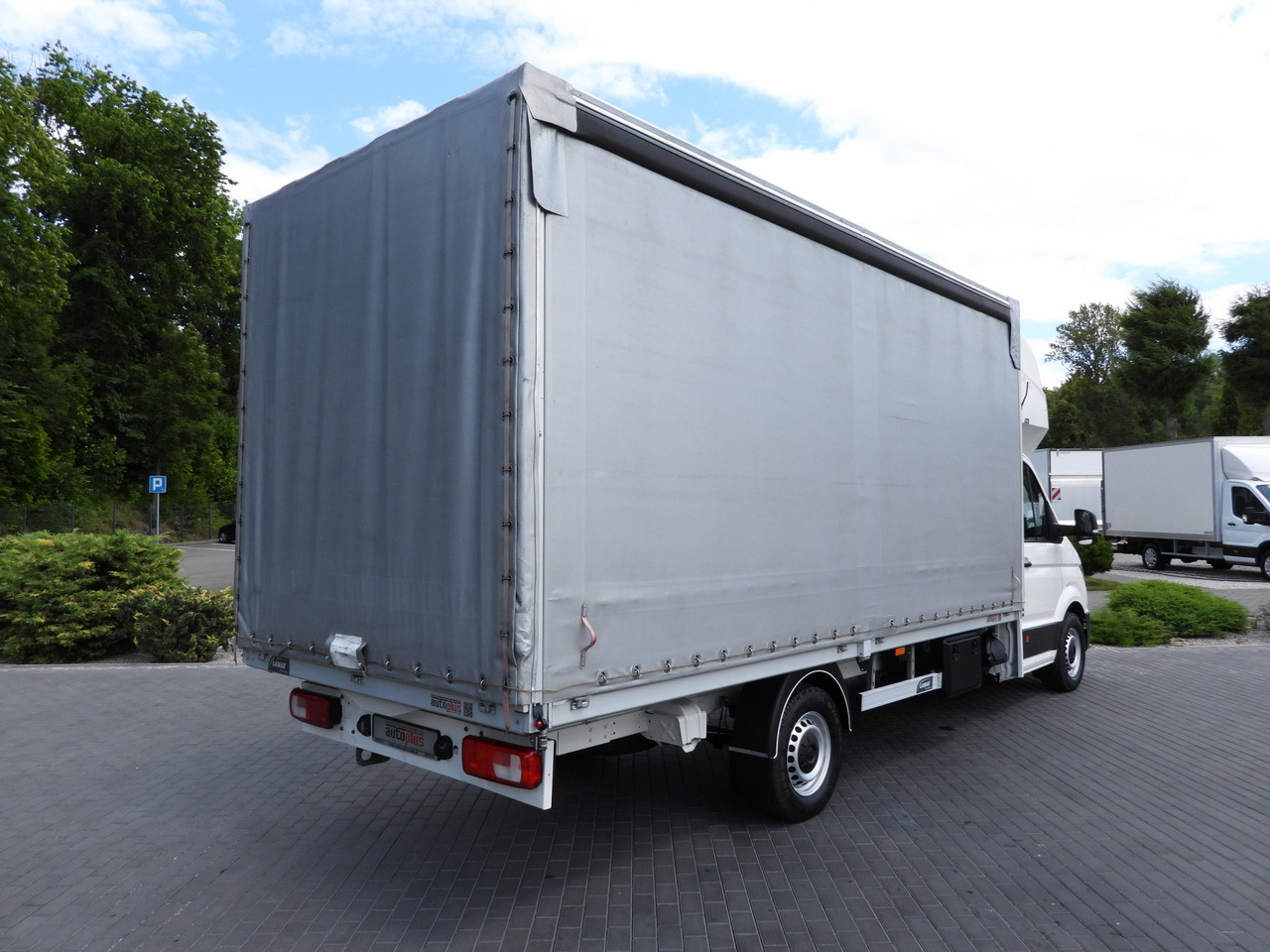 VOLKSWAGEN CRAFTER TARPAULIN 10 PALLETS WEBASTO CRUISE CONTROL AIR CONDITIONING 180HP - شاحنة ستارة جانبية: صورة 3 VOLKSWAGEN CRAFTER TARPAULIN 10 PALLETS WEBASTO CRUISE CONTROL AIR CONDITIONING 180HP - شاحنة ستارة جانبية: صورة 3