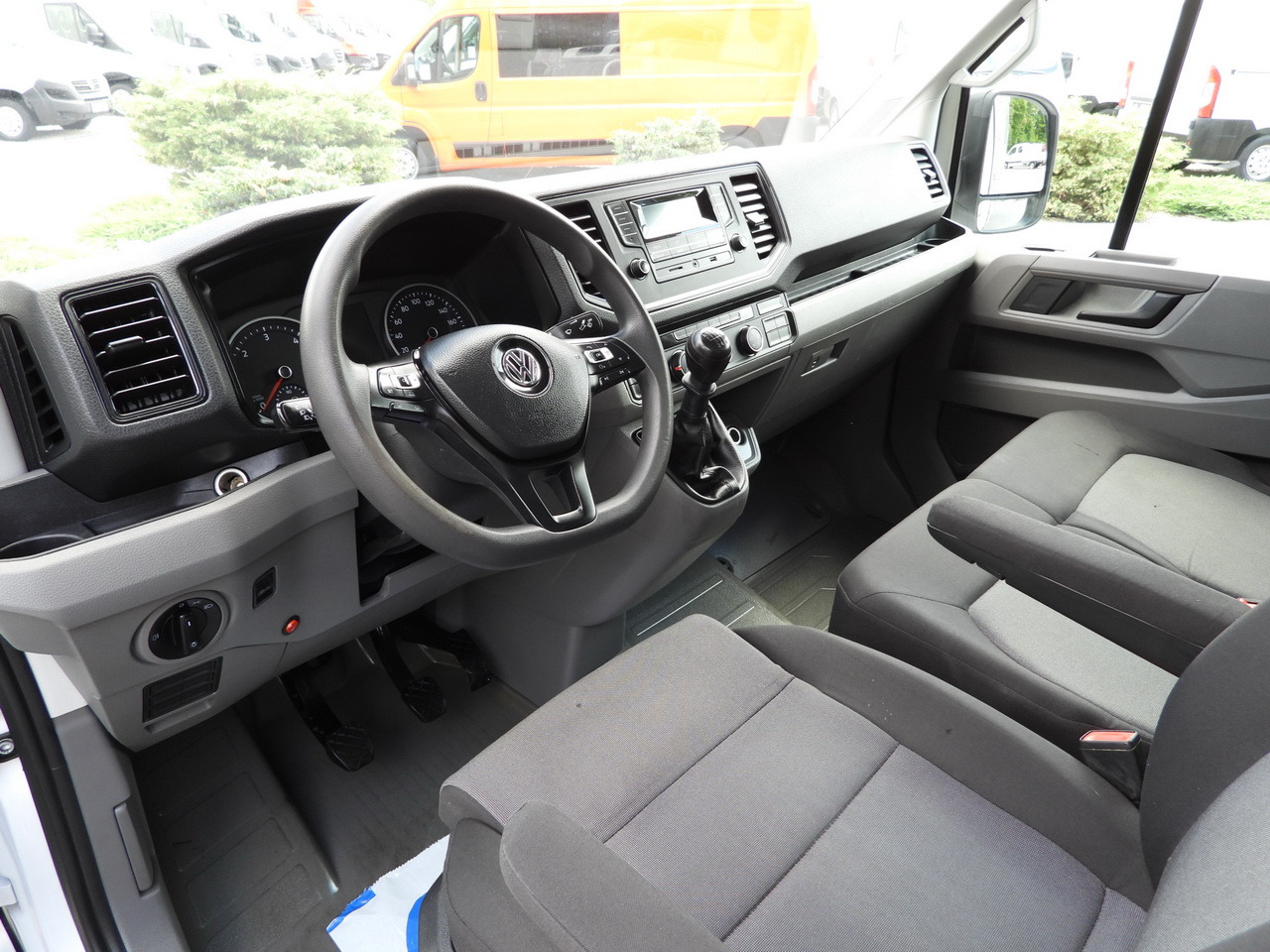 VOLKSWAGEN CRAFTER TARPAULIN 10 PALLETS WEBASTO CRUISE CONTROL AIR CONDITIONING 180HP - شاحنة ستارة جانبية: صورة 2 VOLKSWAGEN CRAFTER TARPAULIN 10 PALLETS WEBASTO CRUISE CONTROL AIR CONDITIONING 180HP - شاحنة ستارة جانبية: صورة 2