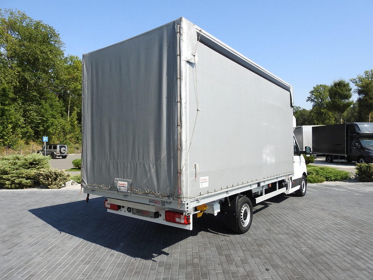 VOLKSWAGEN CRAFTER TARPAULIN 10 PALLETS WEBASTO CRUISE CONTROL AIR CONDITIONING LED LIGHTS 180HP - شاحنة ستارة جانبية: صورة 3 VOLKSWAGEN CRAFTER TARPAULIN 10 PALLETS WEBASTO CRUISE CONTROL AIR CONDITIONING LED LIGHTS 180HP - شاحنة ستارة جانبية: صورة 3
