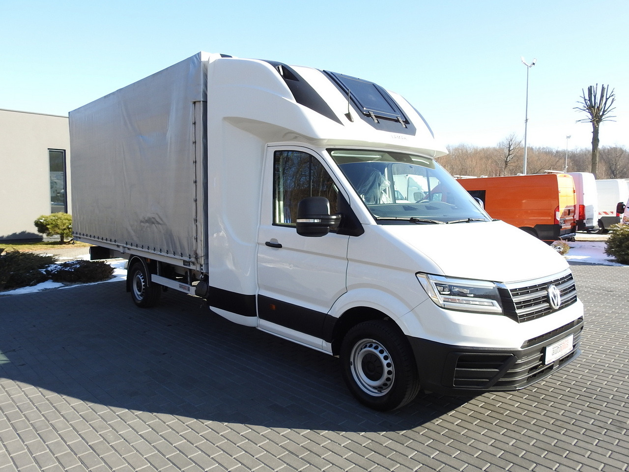 VOLKSWAGEN CRAFTER TARPAULIN 10 PALLETS WEBASTO CRUISE CONTROL AIR CONDITIONING LED LIGHTS PNEUMATICS 180HP - شاحنة ستارة جانبية: صورة 4 VOLKSWAGEN CRAFTER TARPAULIN 10 PALLETS WEBASTO CRUISE CONTROL AIR CONDITIONING LED LIGHTS PNEUMATICS 180HP - شاحنة ستارة جانبية: صورة 4