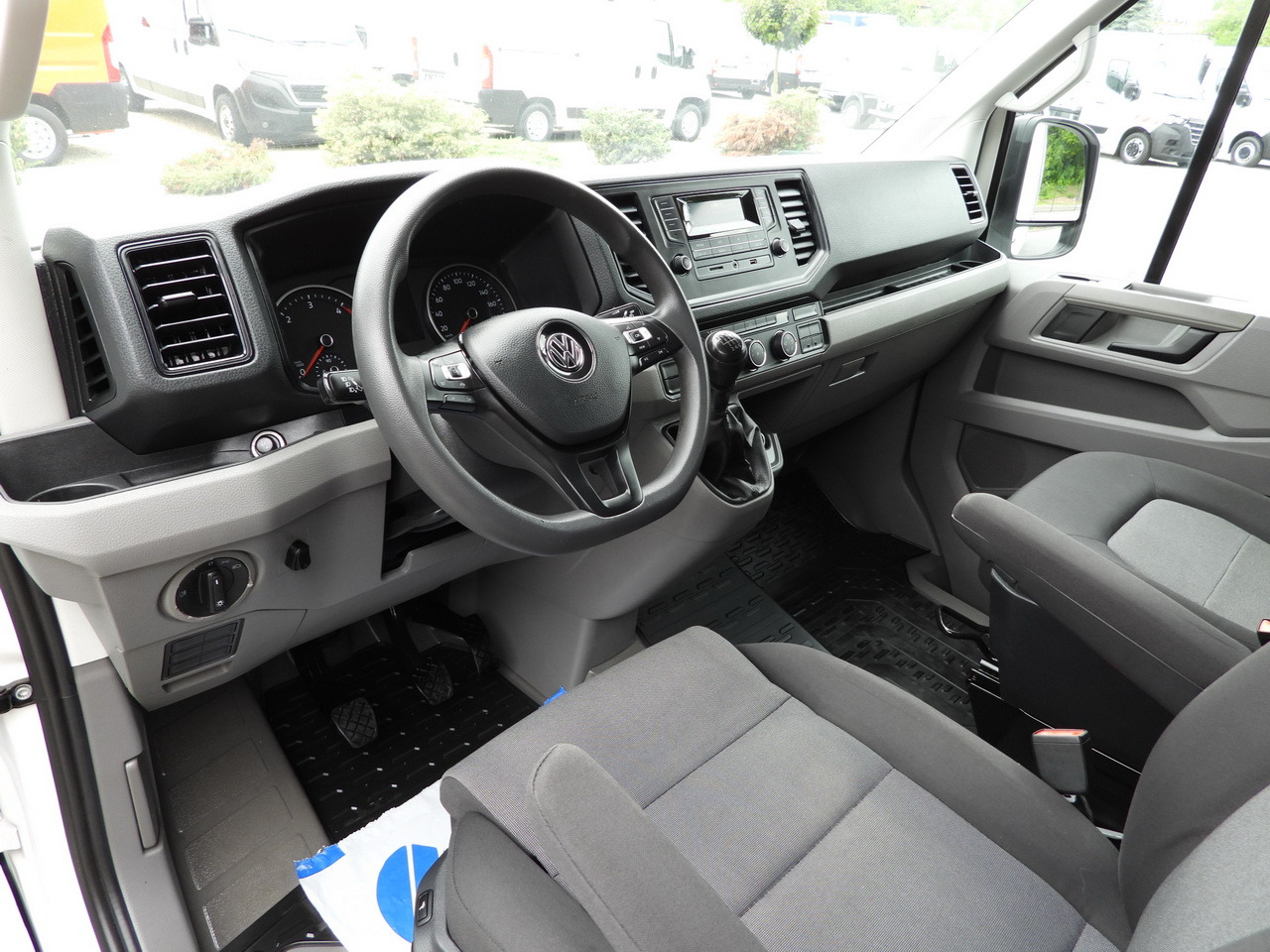 VOLKSWAGEN CRAFTER TARPAULIN 8 PALLETS CRUISE CONTROL LED LIGHTS AIR CONDITIONING 180HP - شاحنة ستارة جانبية: صورة 2 VOLKSWAGEN CRAFTER TARPAULIN 8 PALLETS CRUISE CONTROL LED LIGHTS AIR CONDITIONING 180HP - شاحنة ستارة جانبية: صورة 2