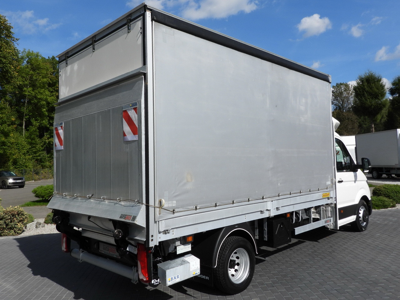 VOLKSWAGEN CRAFTER TARPAULIN LIFT 8 PALLETS CRUISE CONTROL LED LIGHTS TWIN WHEELS AIR CONDITIONING 180HP - شاحنة ستارة جانبية: صورة 3 VOLKSWAGEN CRAFTER TARPAULIN LIFT 8 PALLETS CRUISE CONTROL LED LIGHTS TWIN WHEELS AIR CONDITIONING 180HP - شاحنة ستارة جانبية: صورة 3