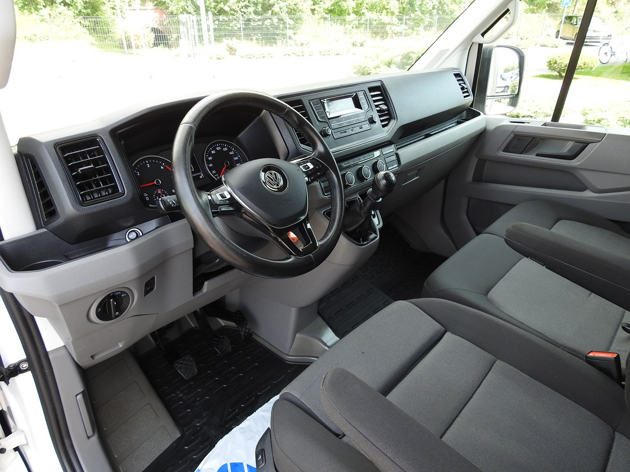VOLKSWAGEN CRAFTER TARPAULIN LIFT 8 PALLETS WEBASTO CRUISE CONTROL 180HP - شاحنة ستارة جانبية: صورة 2 VOLKSWAGEN CRAFTER TARPAULIN LIFT 8 PALLETS WEBASTO CRUISE CONTROL 180HP - شاحنة ستارة جانبية: صورة 2