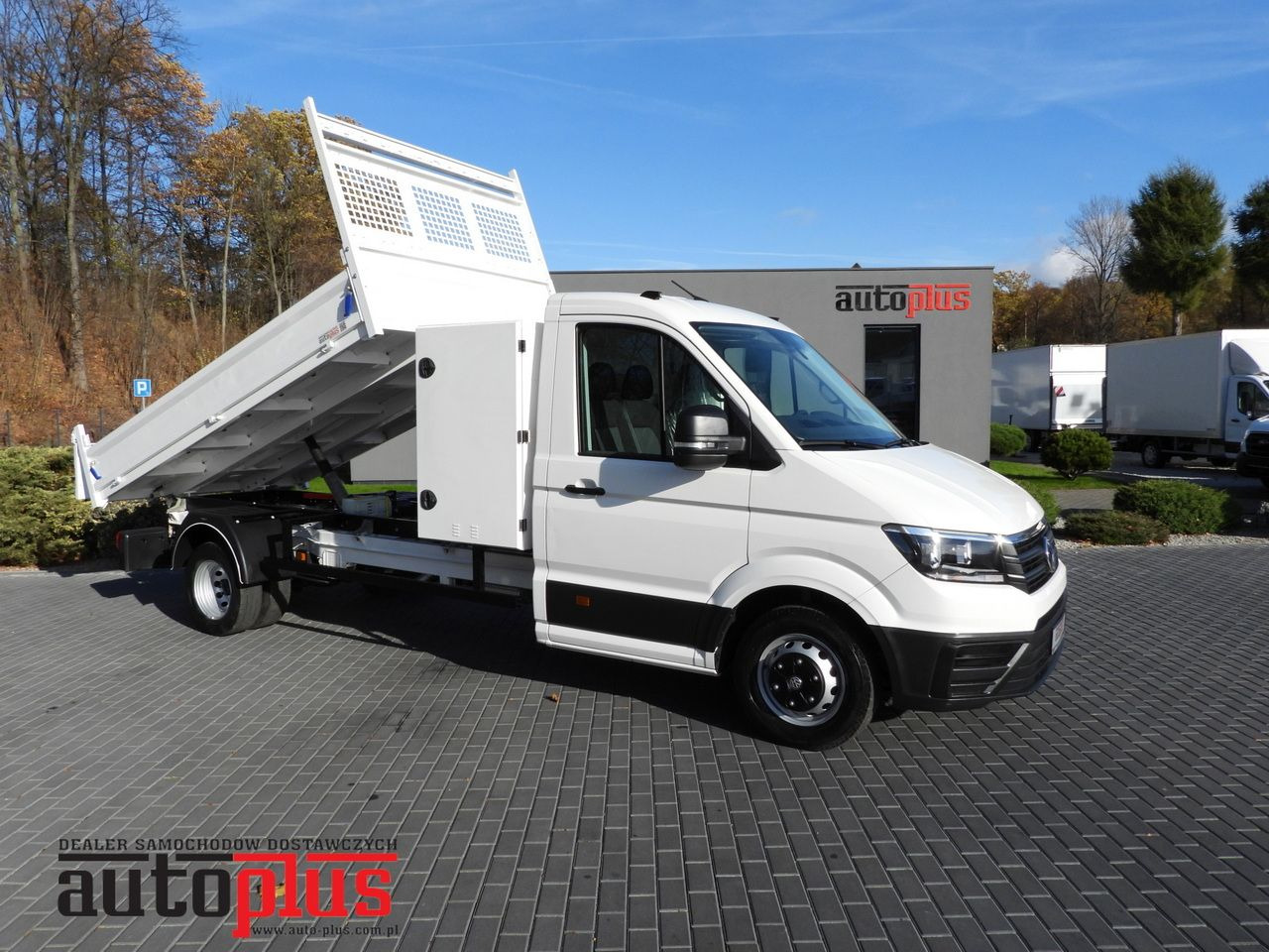 VOLKSWAGEN CRAFTER TIPPER CRUISE CONTROL NAVIGATION TWIN WHEELS AIR CONDITIONING 180HP - قلاب صغير: صورة 1 VOLKSWAGEN CRAFTER TIPPER CRUISE CONTROL NAVIGATION TWIN WHEELS AIR CONDITIONING 180HP - قلاب صغير: صورة 1