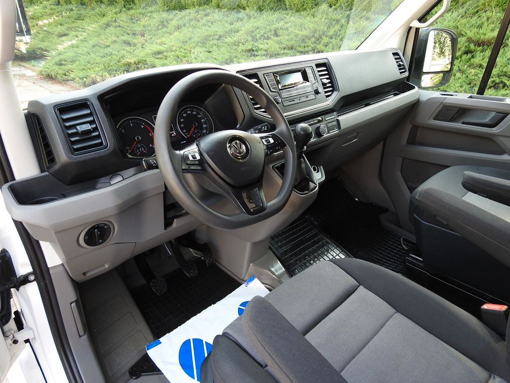 Volkswagen CRAFTER PRITSCHE PLANE 10 PALETTEN WEBASTO A/C - شاحنة ستارة جانبية, الشاحنات الصغيرة كابينة مزدوجة: صورة 2 Volkswagen CRAFTER PRITSCHE PLANE 10 PALETTEN WEBASTO A/C - شاحنة ستارة جانبية, الشاحنات الصغيرة كابينة مزدوجة: صورة 2