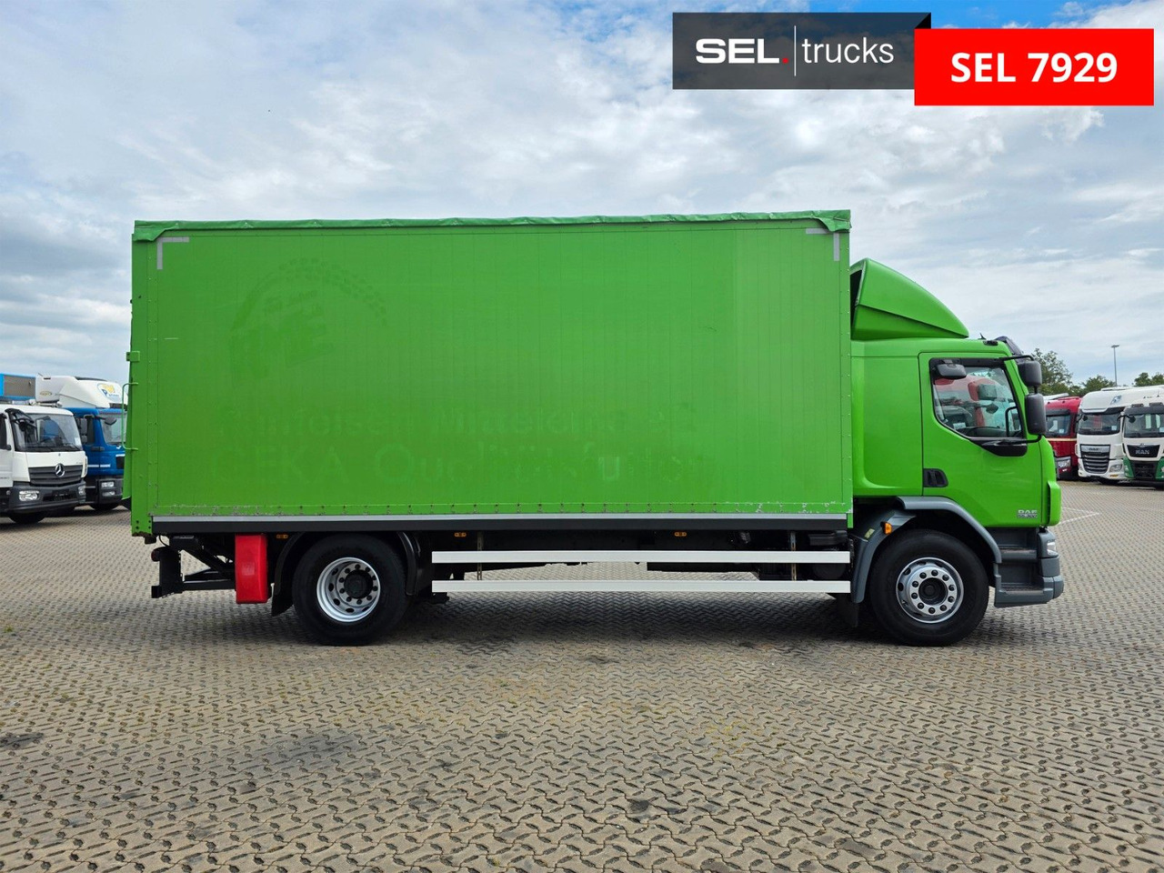 DAF FA LF 55.300 / Ladebordwand + Kofferseite - شاحنة ستارة: صورة 4 DAF FA LF 55.300 / Ladebordwand + Kofferseite - شاحنة ستارة: صورة 4