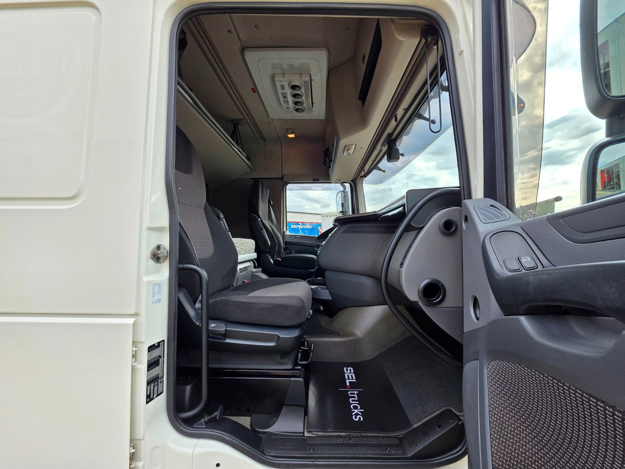 شاحنة ذات خطاف DAF XF 510 FAN / ZF Intarder / Lenk-Liftachse: صورة 28