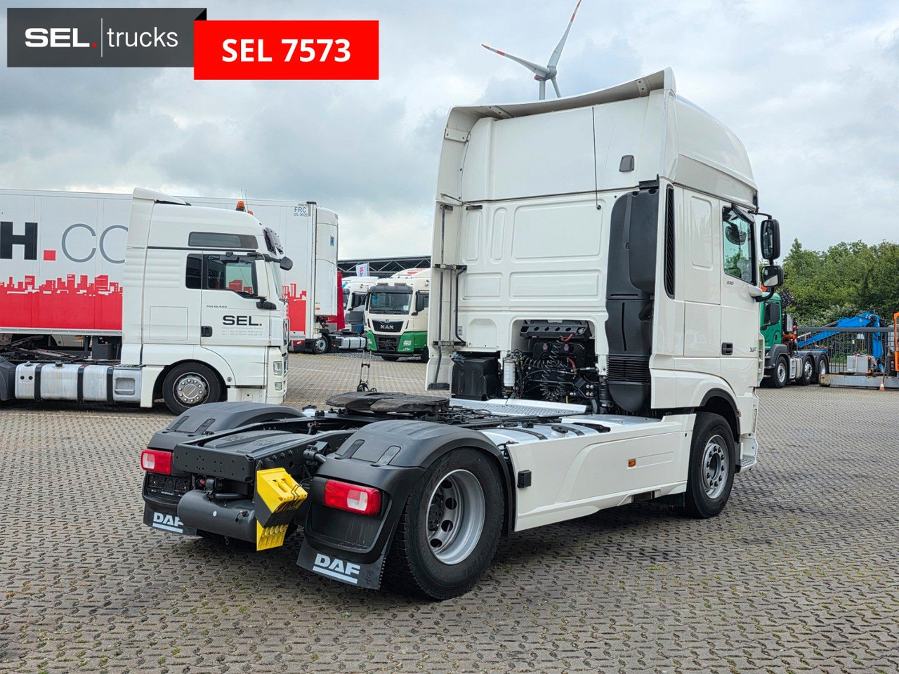 DAF XF 530 FT / ZF Intarder / Standklimaanlage / 6D - وحدة جر: صورة 5 DAF XF 530 FT / ZF Intarder / Standklimaanlage / 6D - وحدة جر: صورة 5
