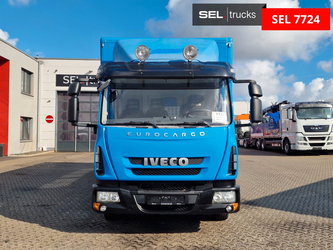 Iveco Eurocargo 100E22 / Ladebordwand / 3 Sitzen - شاحنة مقفلة: صورة 2 Iveco Eurocargo 100E22 / Ladebordwand / 3 Sitzen - شاحنة مقفلة: صورة 2